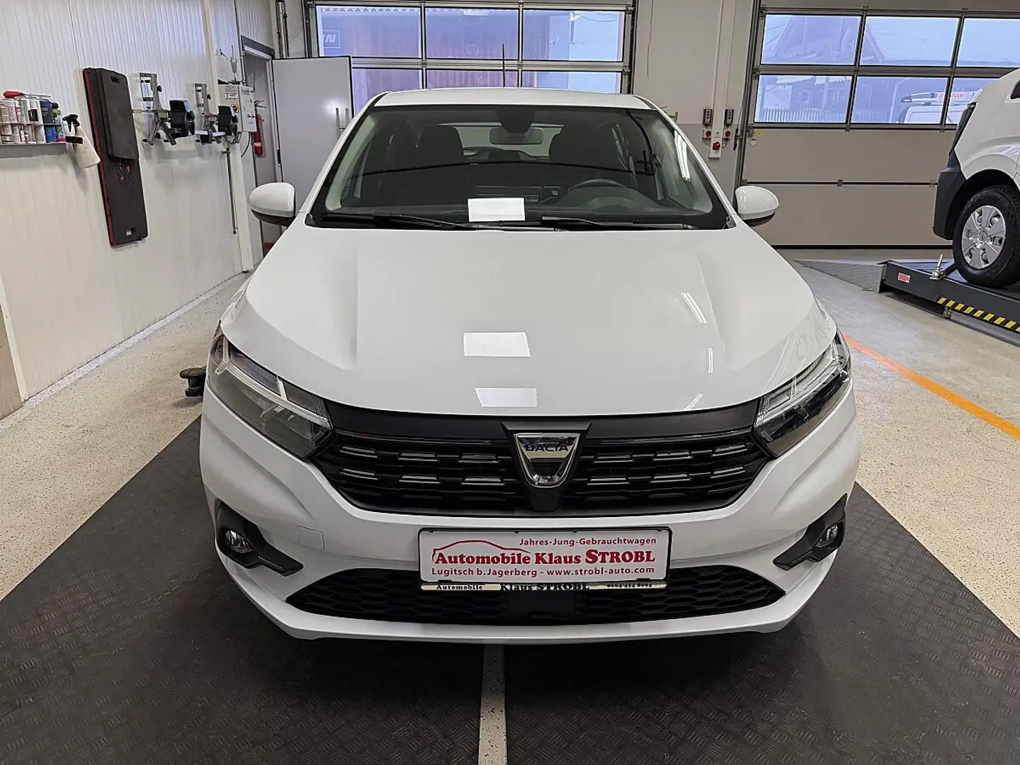 Dacia Sandero Comfort SCe 65 *NAVI-LED* Weiß - 2