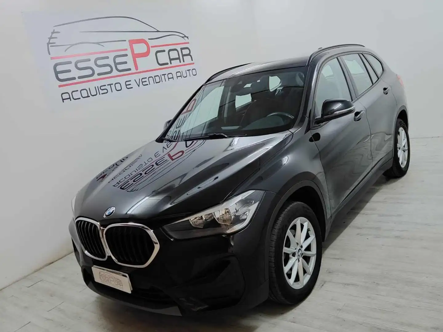 BMW X1 sDrive16d Advantage 30.000km Nero - 1
