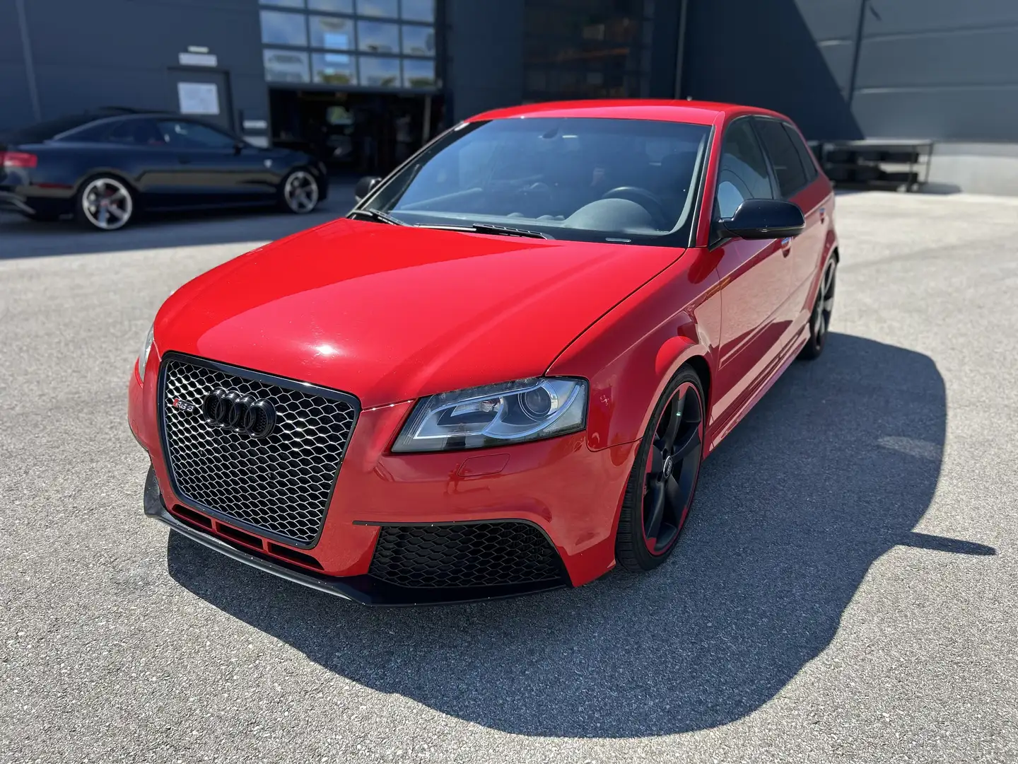 Audi RS3 A3 SB RS3 2,5 TFSI quattro S-tronic RS3 Rot - 2