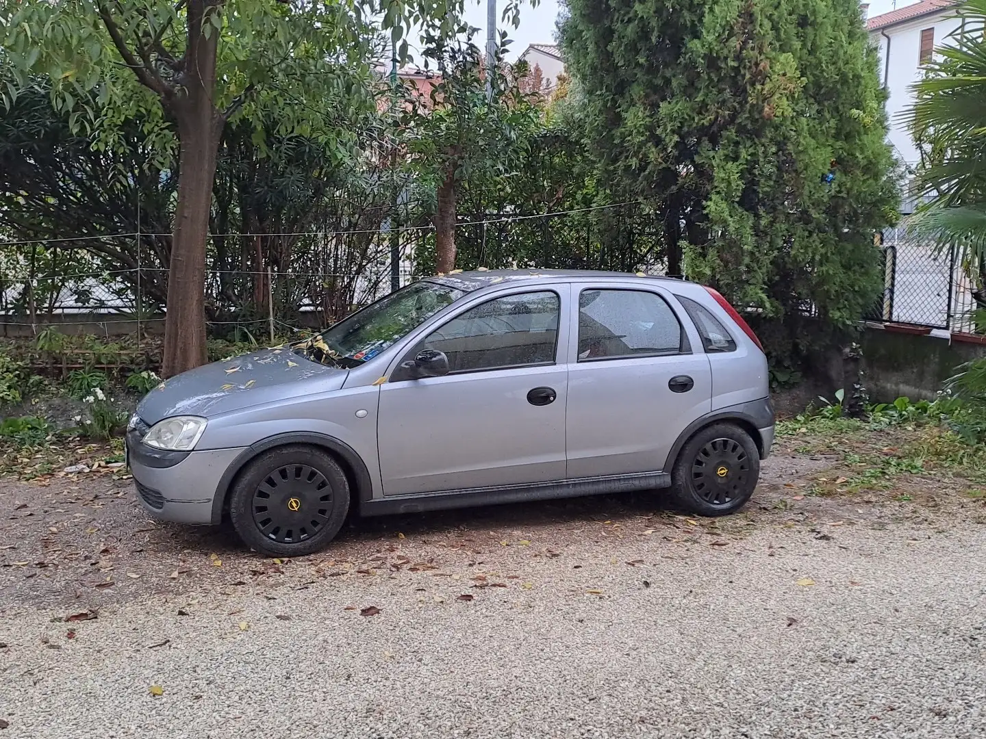 Opel Corsa Grigio - 1