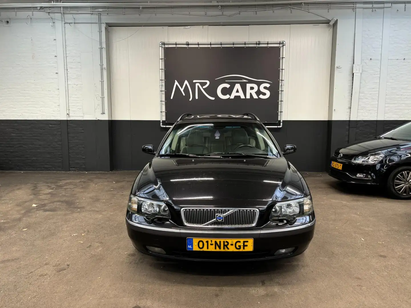 Volvo V70 2.4 D5 Geartronic Edition II Leder/Cruise Control/ Černá - 1
