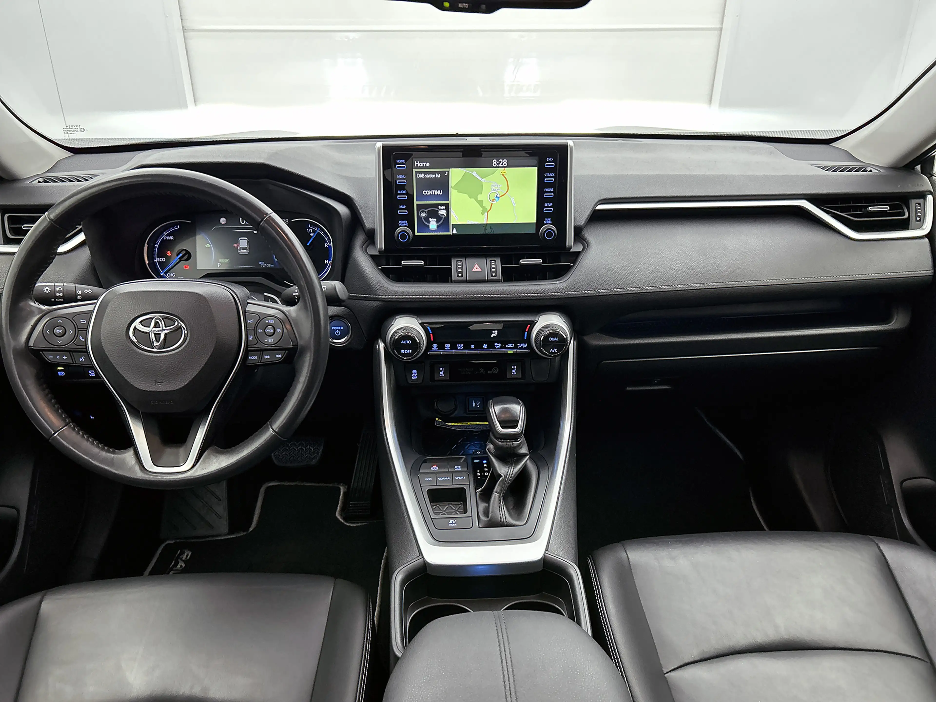 Toyota RAV 4 2.5 Hybrid Executive — photo 4