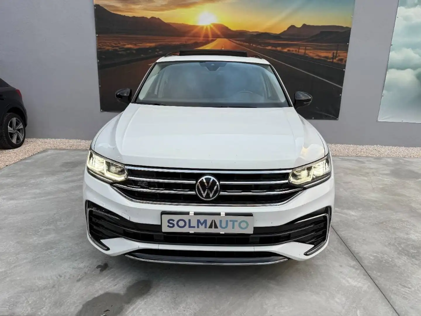 Volkswagen Tiguan Tiguan 2.0 tdi R-Line 4motion 150cv dsg Bianco - 2