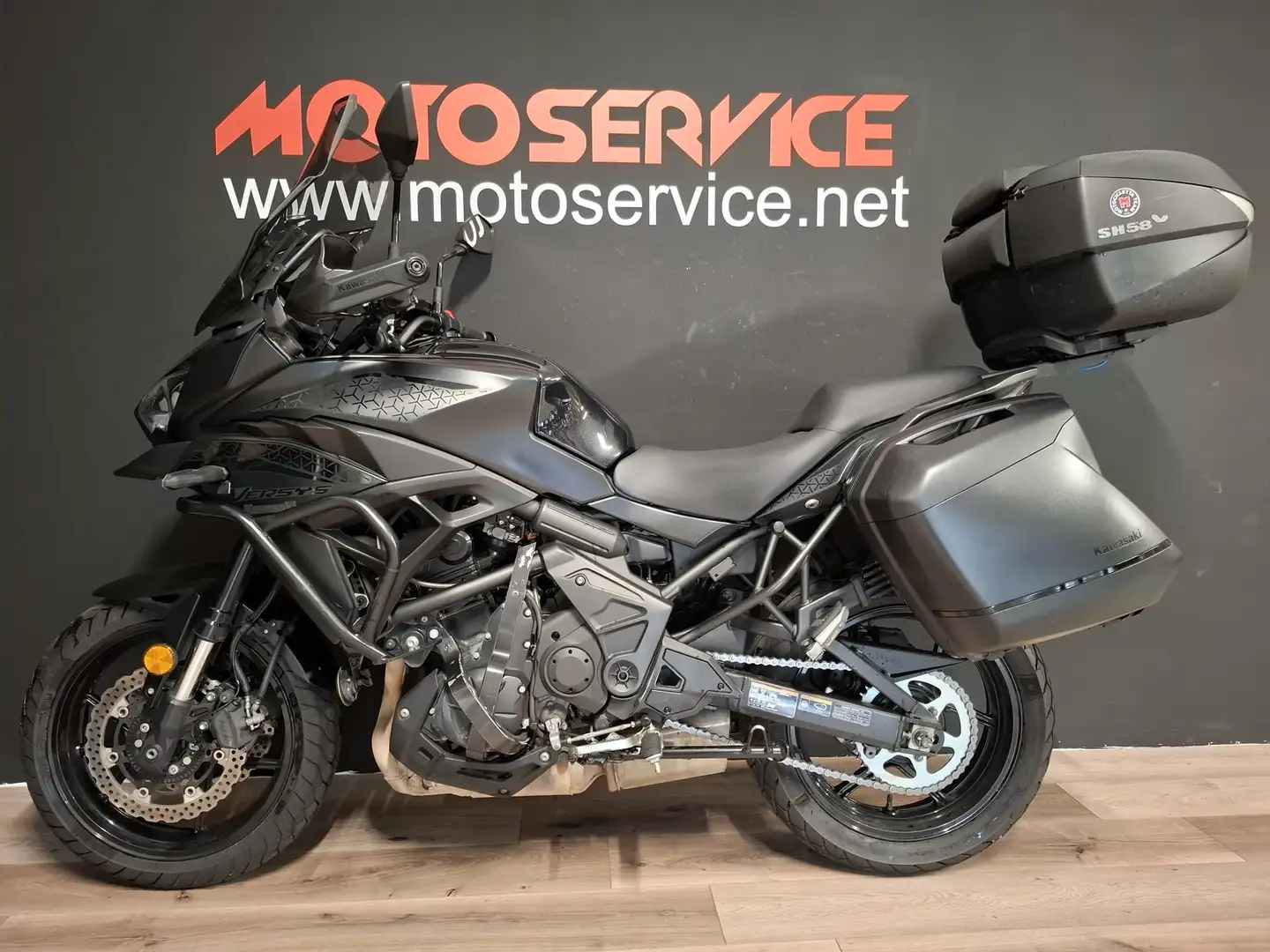 Kawasaki Versys 650 TOURER Negru - 1