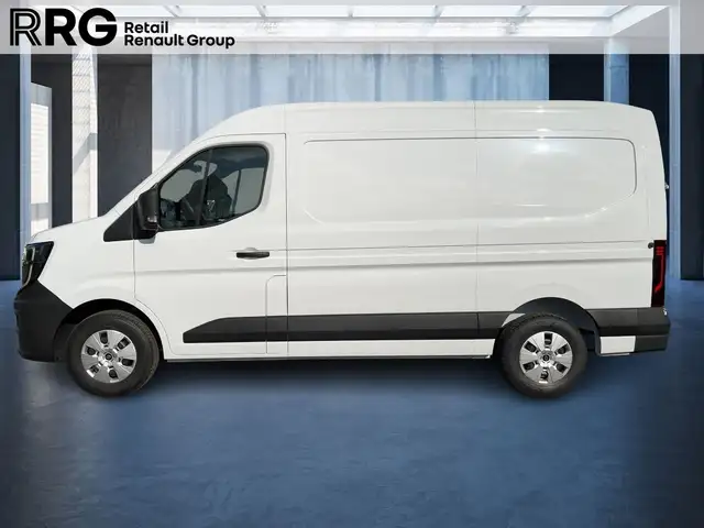Renault Master view 2