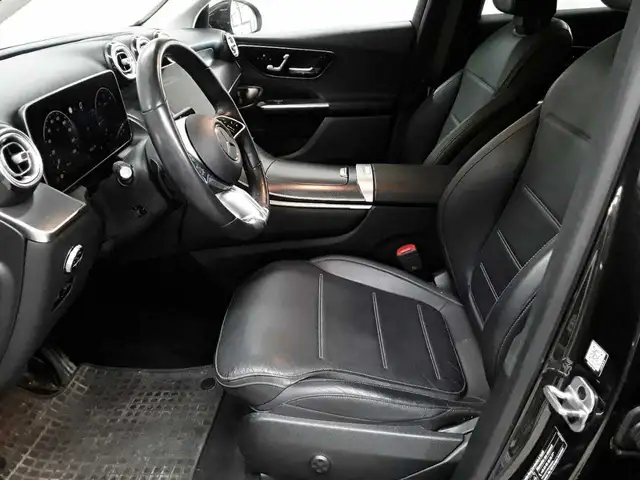Mercedes-Benz GLC view 7