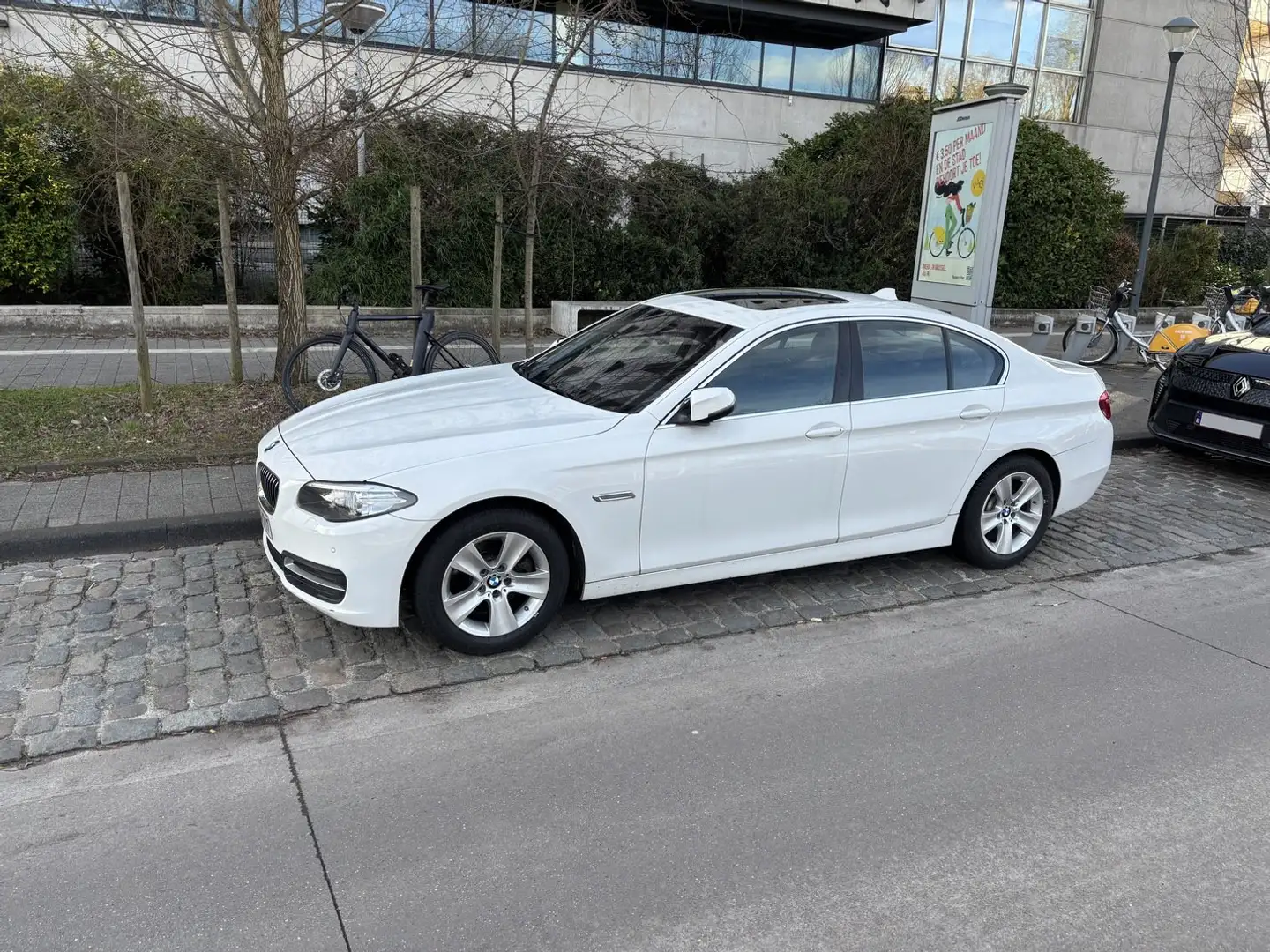 BMW 520 Wit - 1
