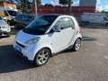 smart forTwo 800 33 kW coupé passion cdi euro 4 Weiß - thumbnail 2