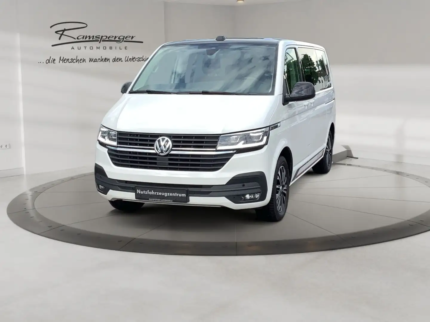 Volkswagen T6.1 Multivan 2.0 TDI DSG Edition AHK ACC Standh Blanc - 2