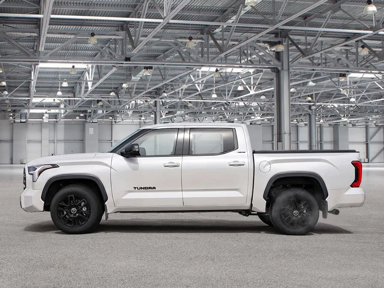 Toyota Tundra снимка Toyota Tundra