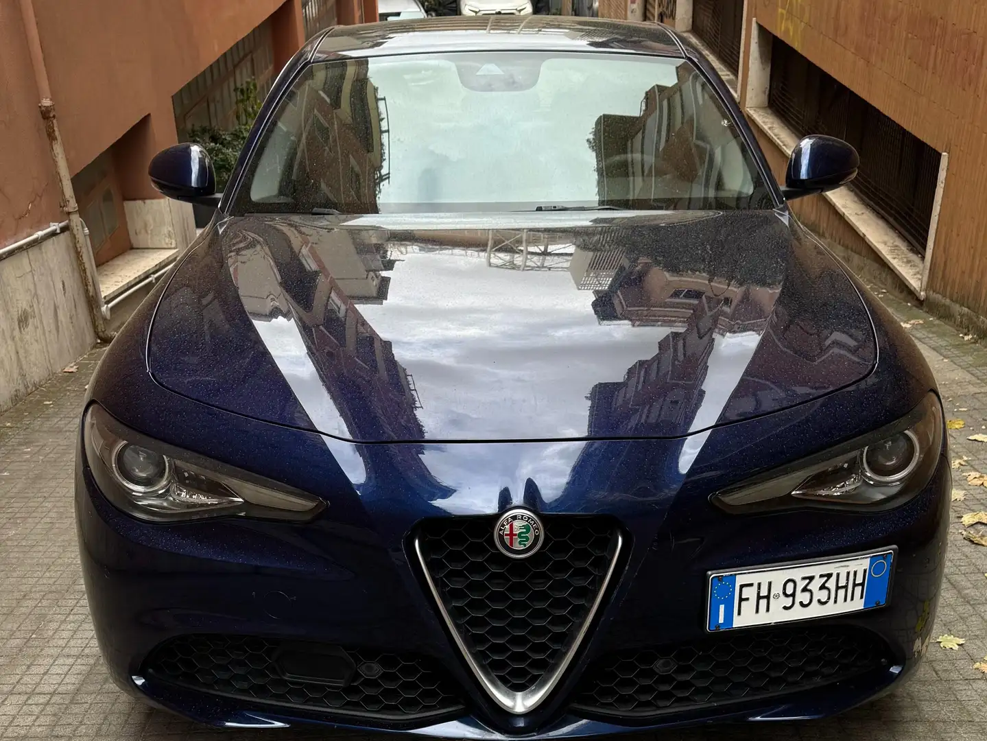 Alfa Romeo Giulia Giulia 2016 2.2 t Business Launch Edition 150cv Blu/Azzurro - 2