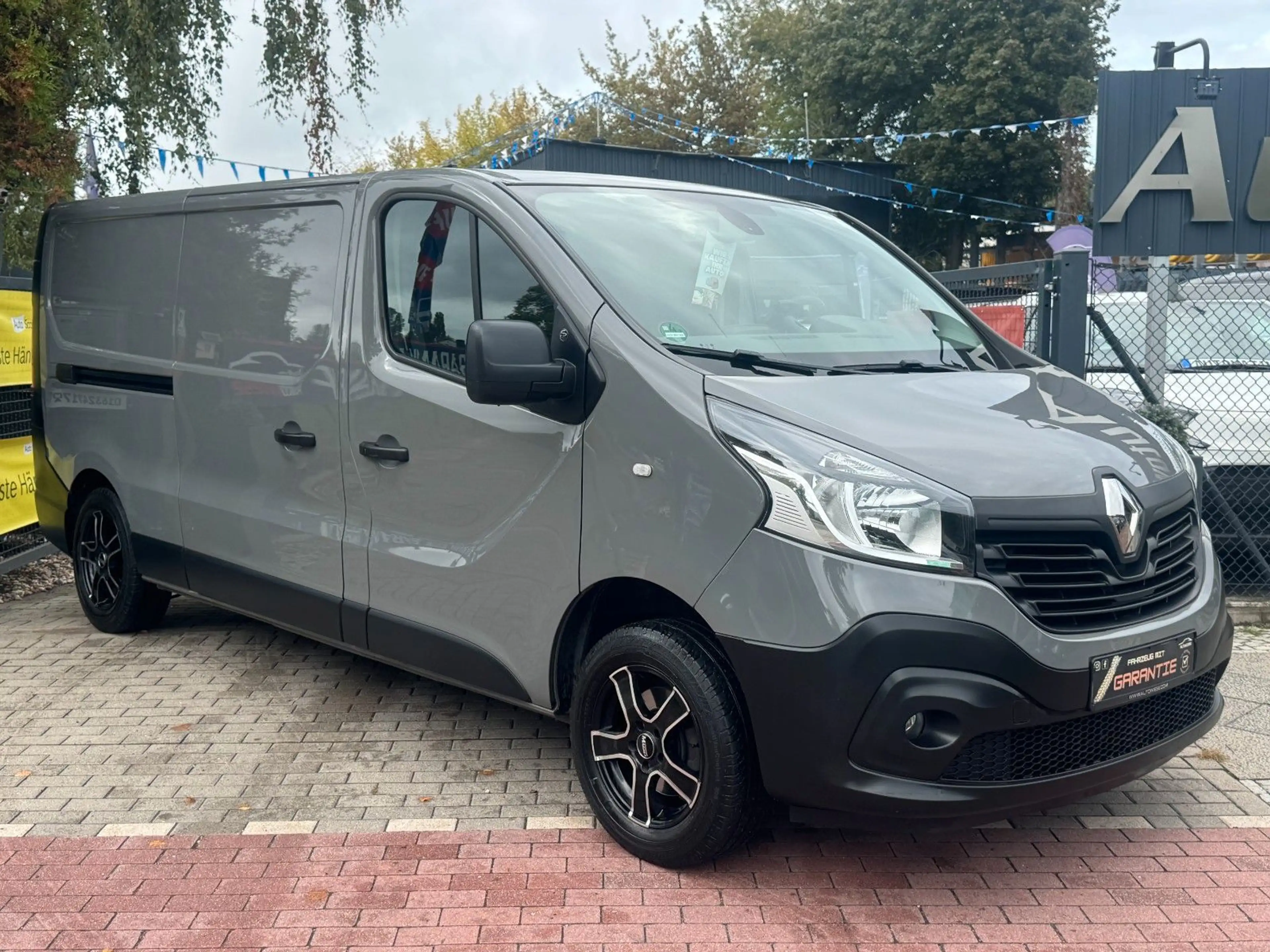 Renault Trafic Kasten L2H1 2,9t Komfort*3Sitze*Klima*AHK
