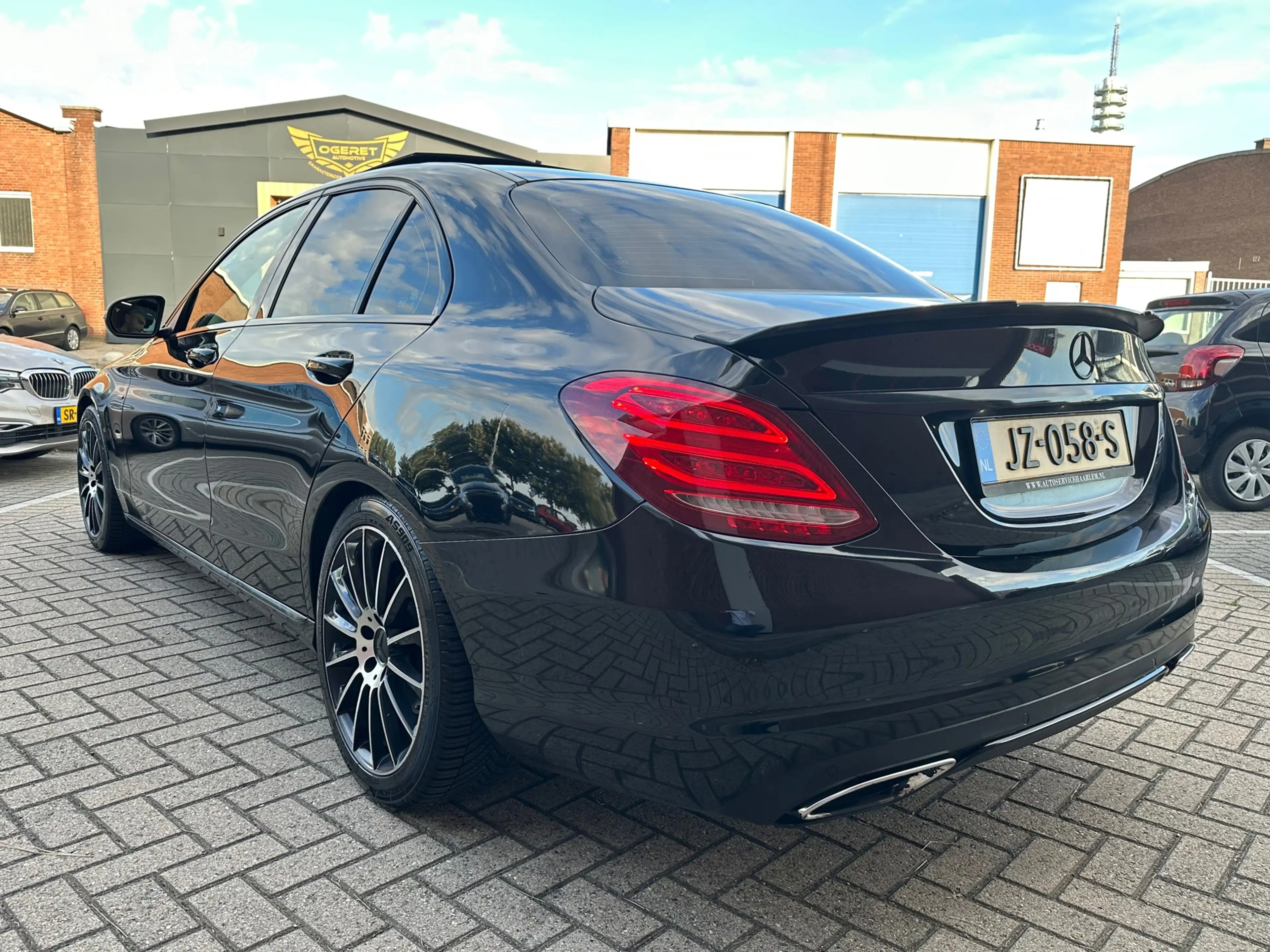Mercedes-Benz C 350 e Lease Edition|PANO|BURMESTER|AMG-PAKKET|FULL-OPT — photo 6