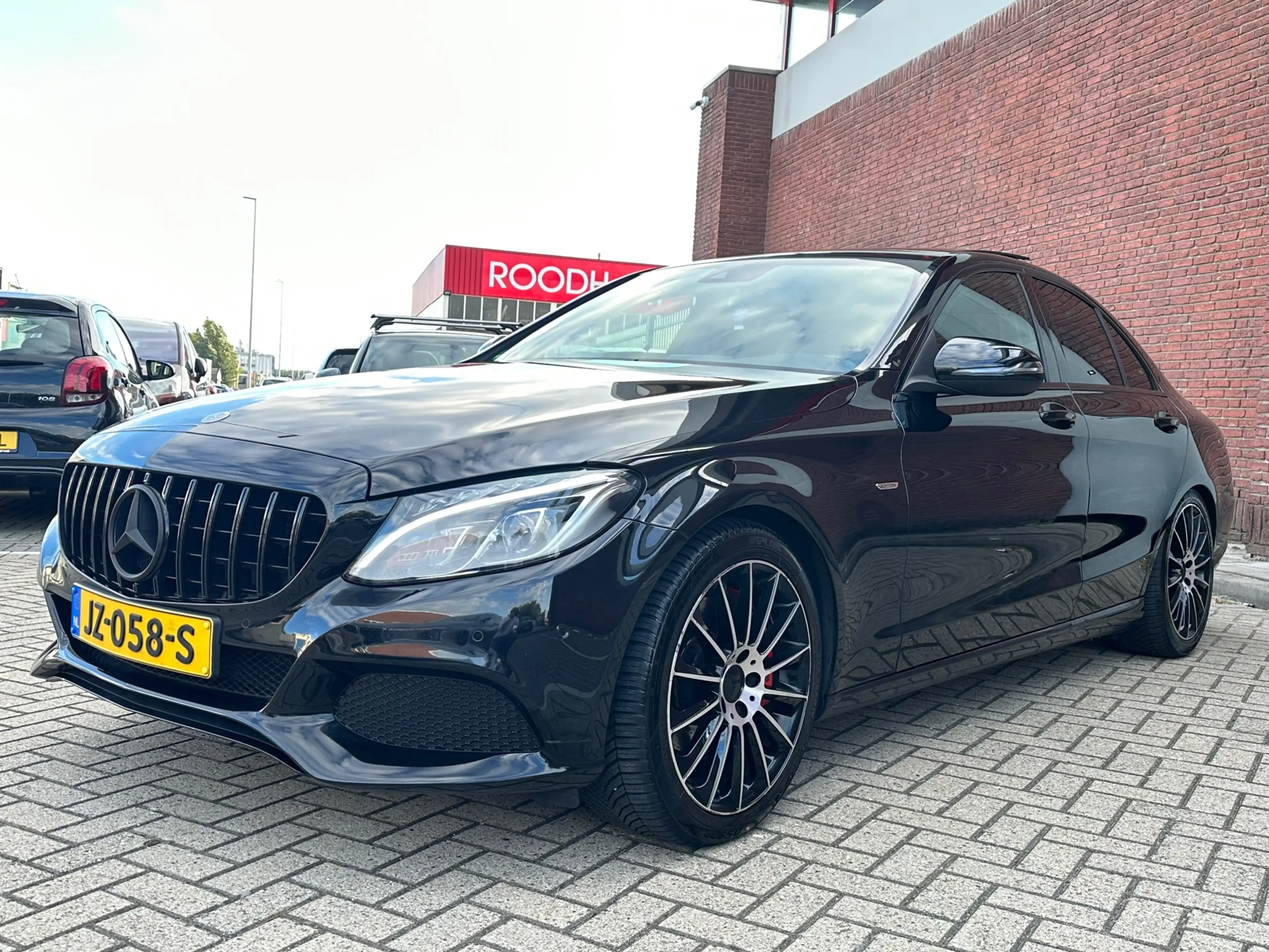 Mercedes-Benz C 350 e Lease Edition|PANO|BURMESTER|AMG-PAKKET|FULL-OPT — photo 3