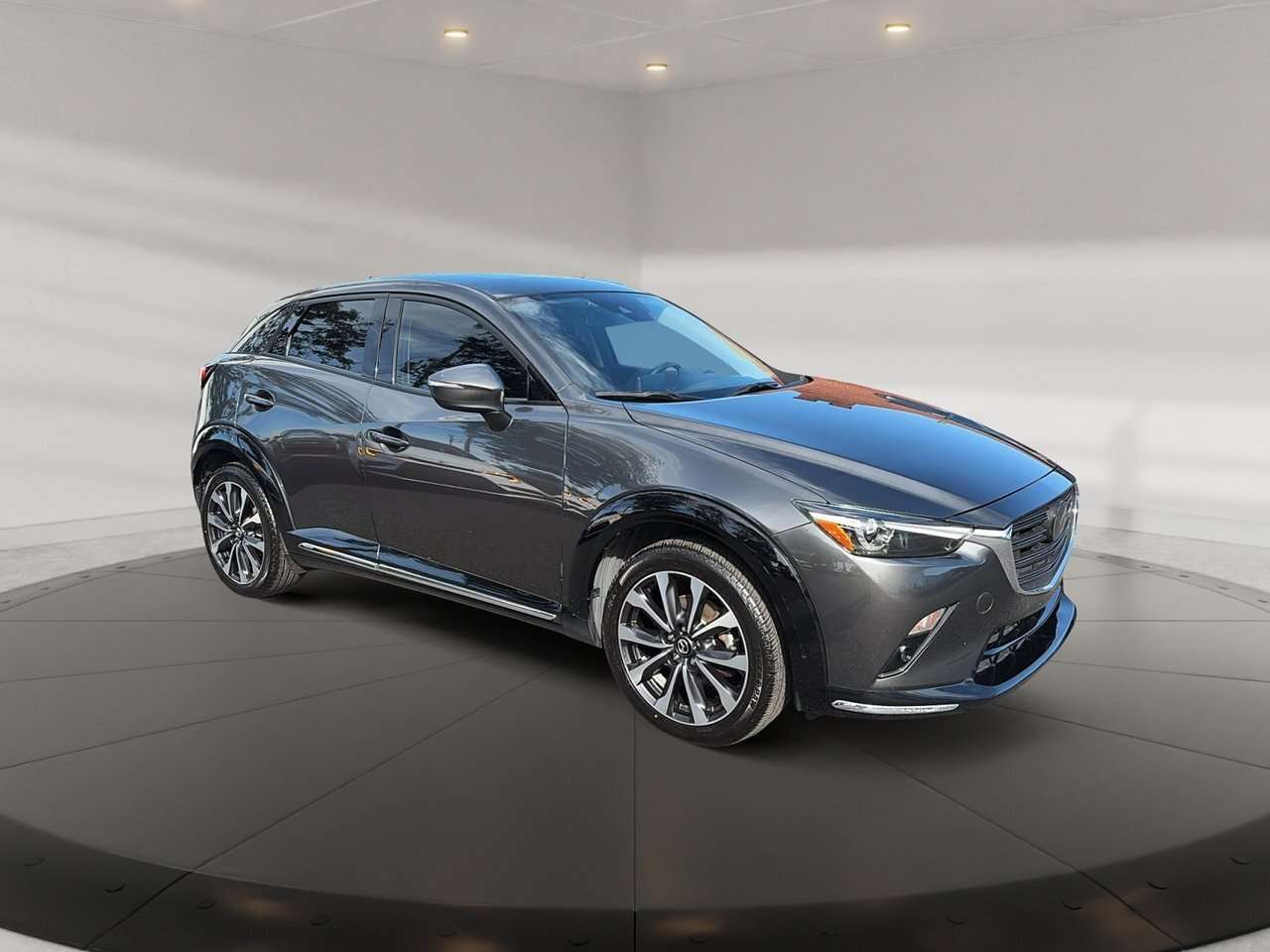 2022 Mazda CX-3 GT AWD + CUIR + TOIT + BOSE AUDIO + GPS + WOW! BAS — photo 1
