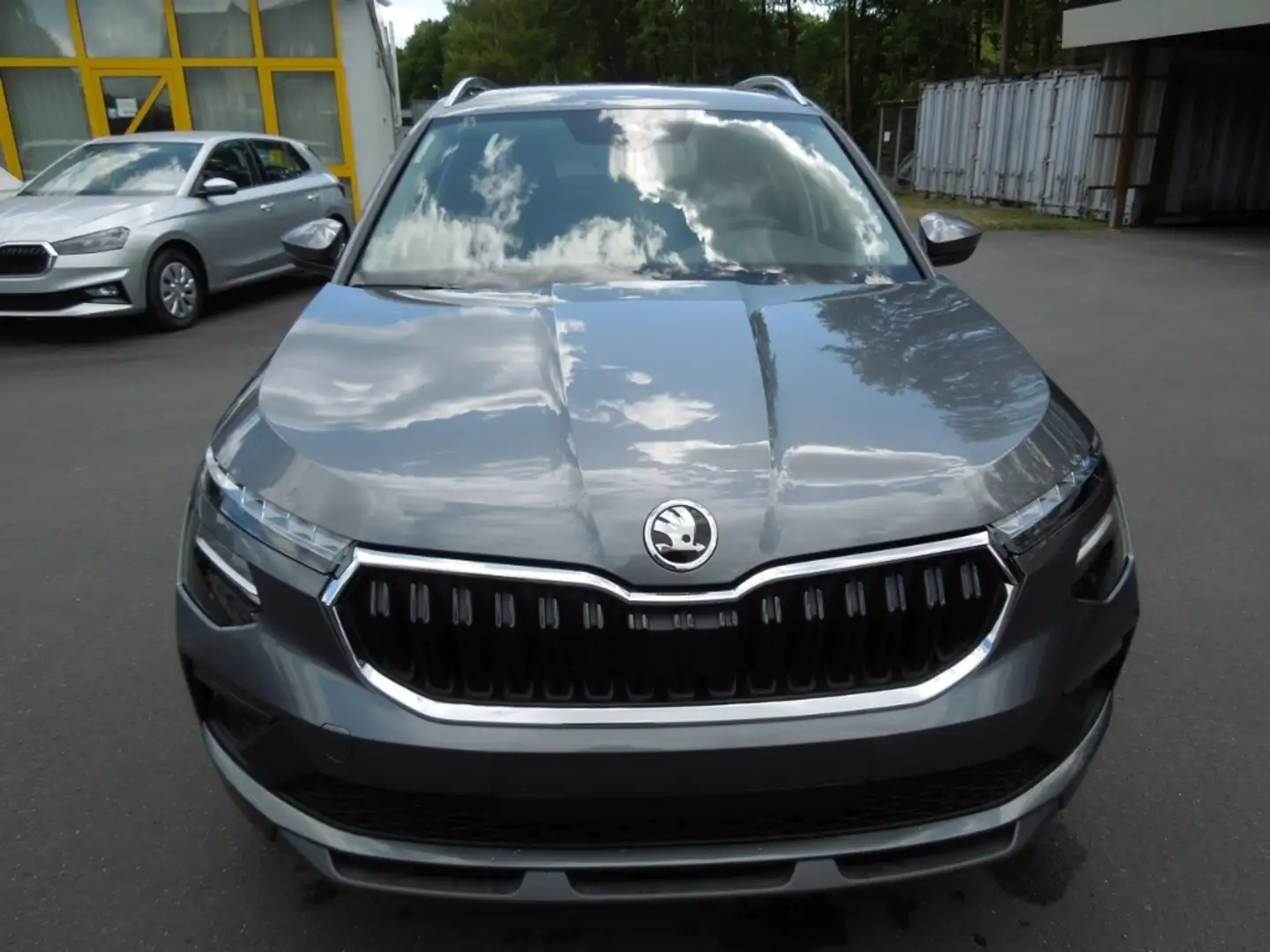 Skoda Kamiq 1.5 TSI Premium/LED/Navi/Klimaautom/Kamera Grau - 2