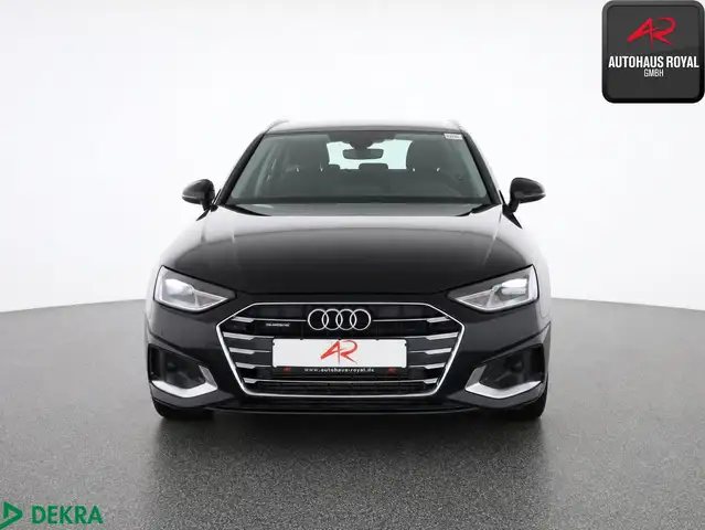 Audi A4 view 8