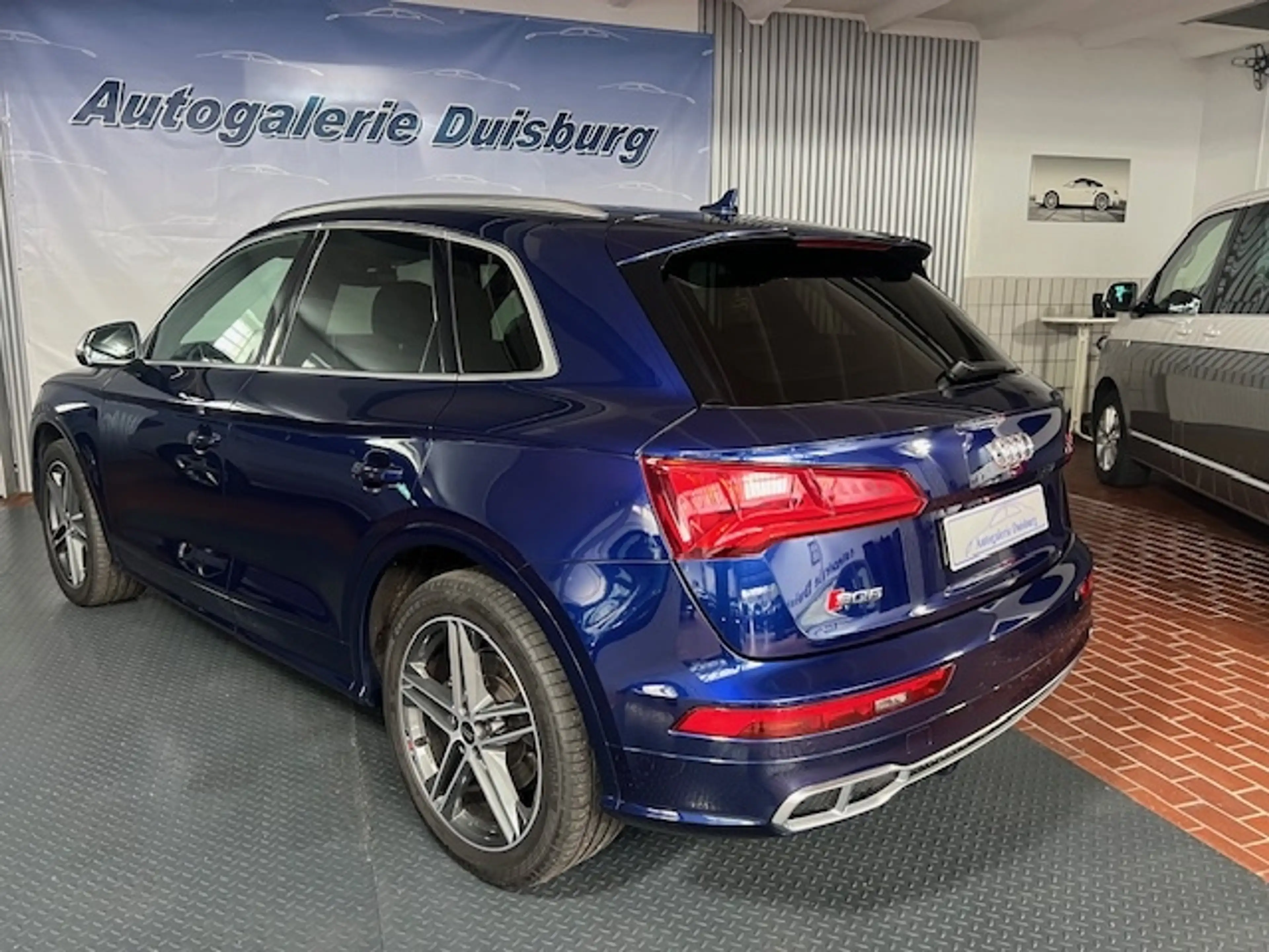 Audi SQ5 3.0 TDI quattro StandHZG AHK Carbon Kamera Luft AD — photo 5