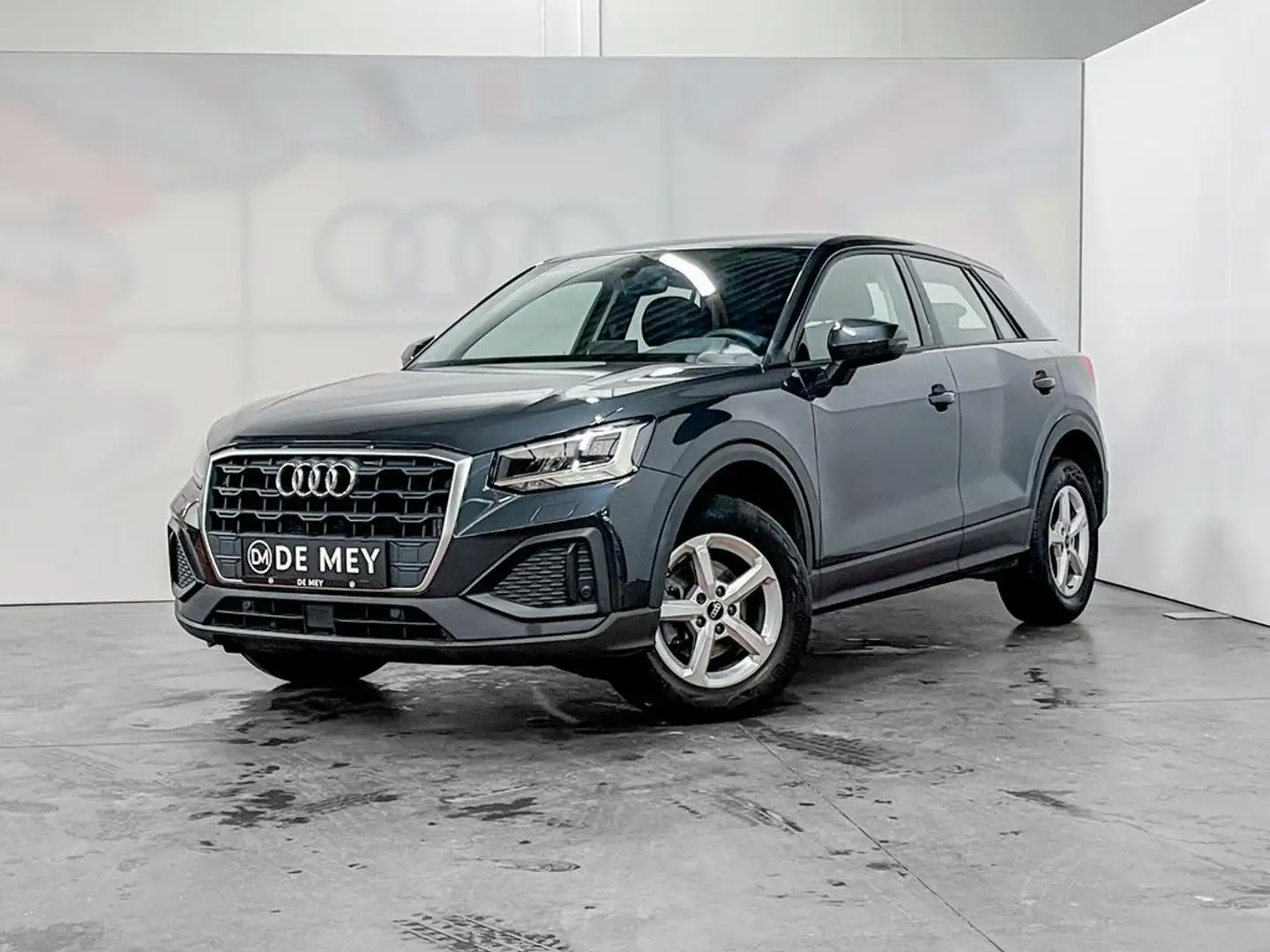 Audi Q2 30 TFSI Manhatten Grey / CARPLAY / GPS / VIRTUAL / Szürke - 2