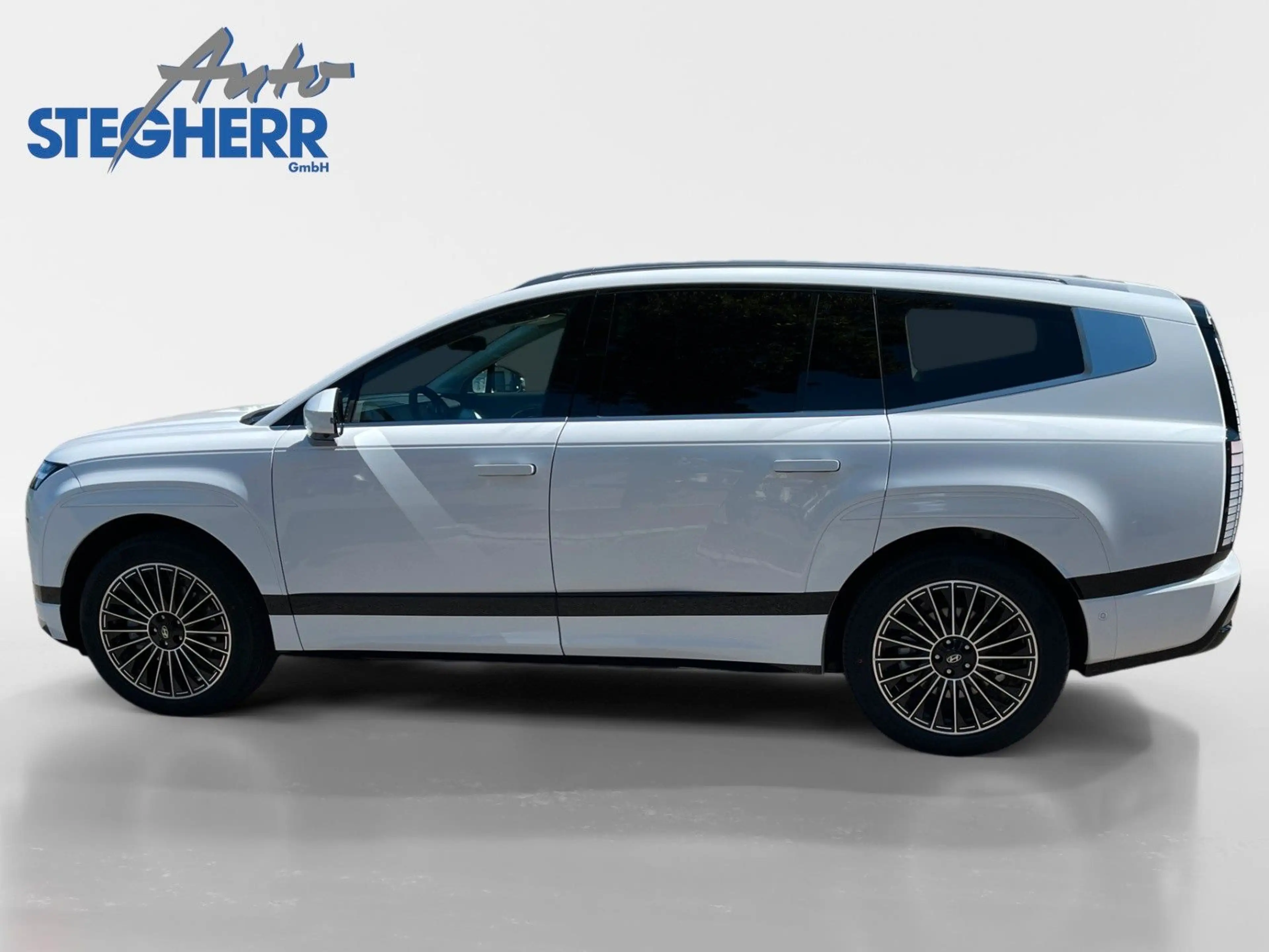 Hyundai IONIQ 9 226 kW 4WD Uniq Panoramadach — photo 2