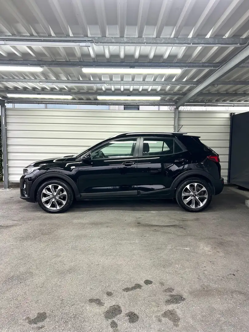 Kia Stonic Kia Stonic 1.4 MPI ISG Silber Schwarz - 2