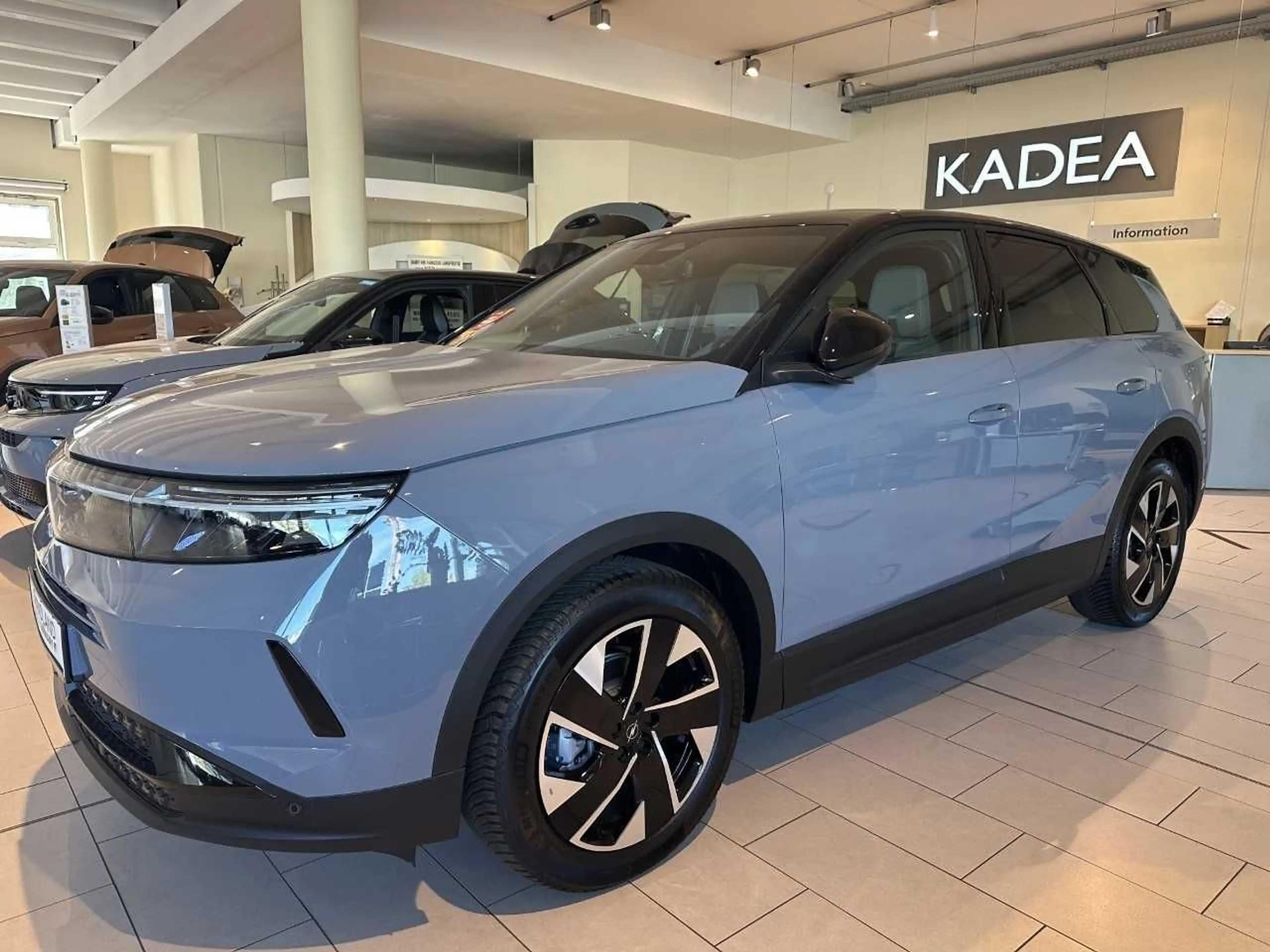 Opel Grandland GS Hybrid — photo 5
