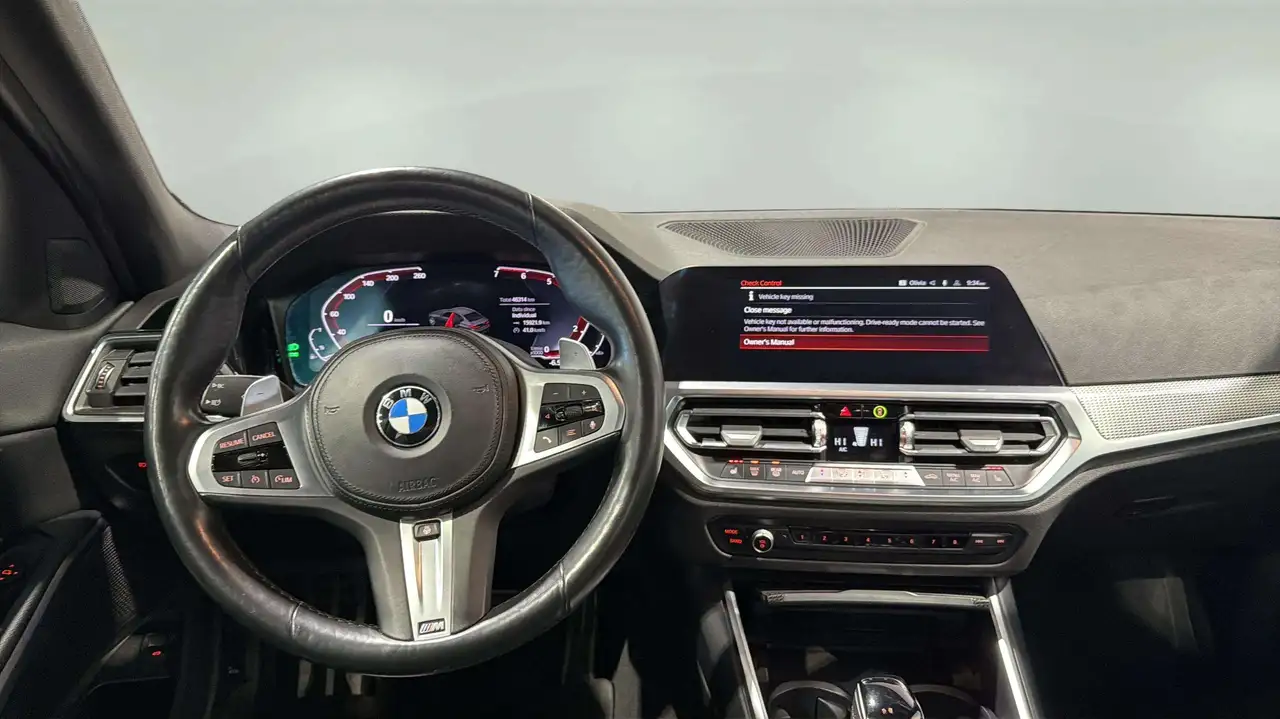 BMW 3 Series снимка BMW 3 Series
