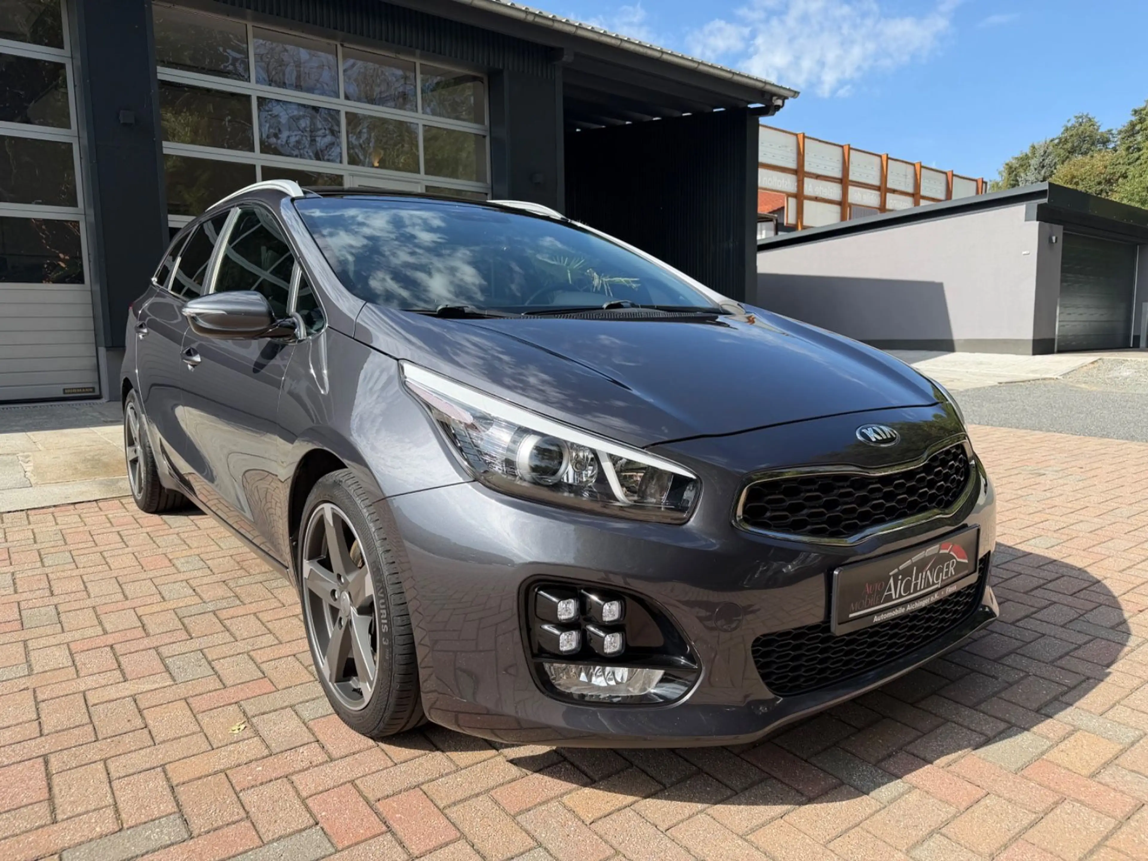 Kia Ceed SW / cee'd SW GT-Line 2.Hand 86tkm Pano Navi — photo 3