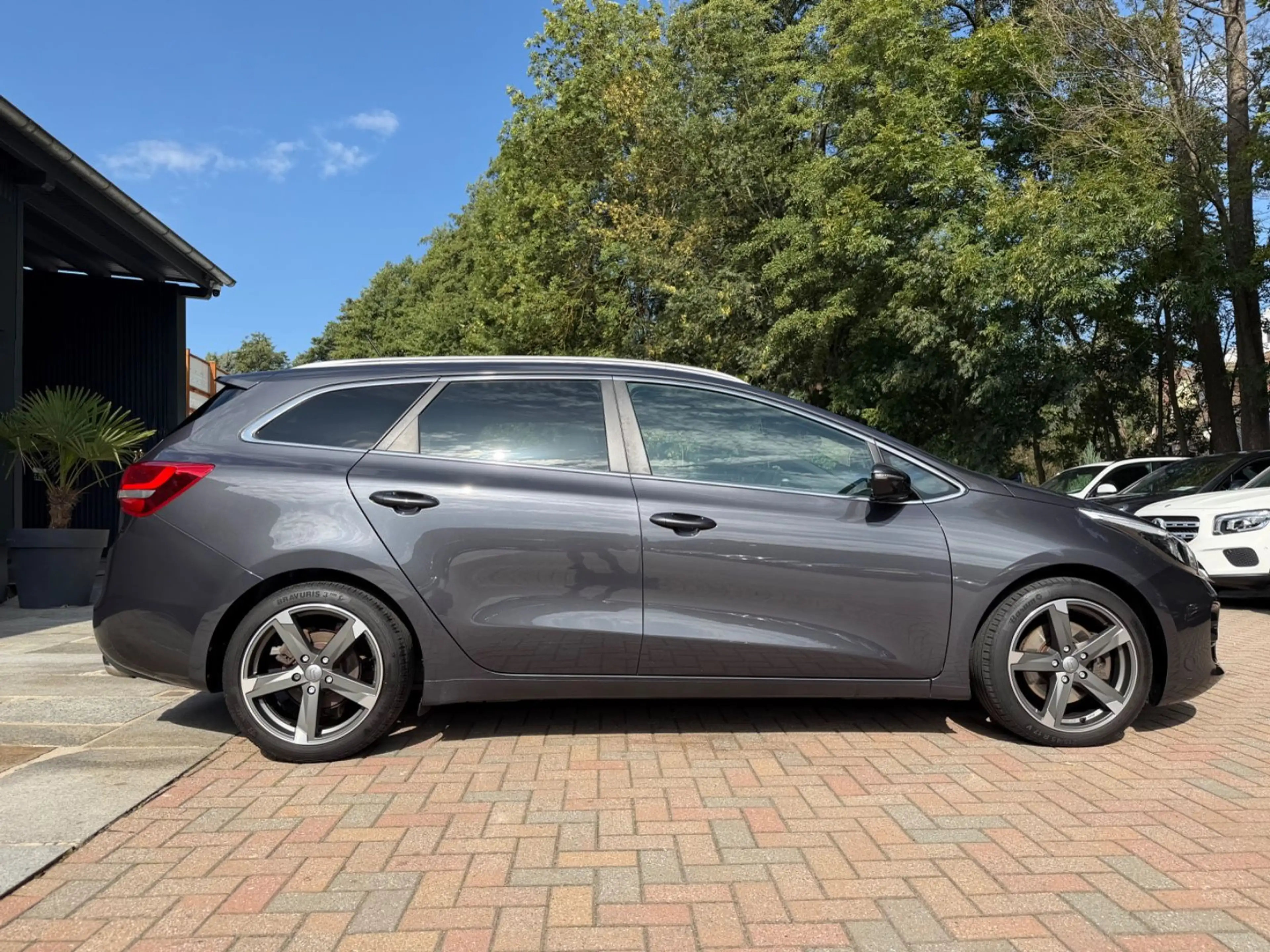 Kia Ceed SW / cee'd SW GT-Line 2.Hand 86tkm Pano Navi — photo 4