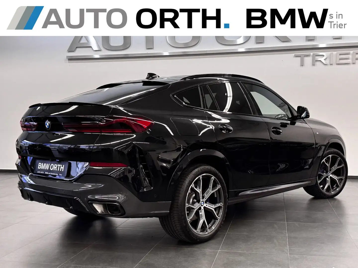 BMW X6 xDrive30d M-SPORT PANO SITZLÜFT ACC 360° AHK Noir - 2