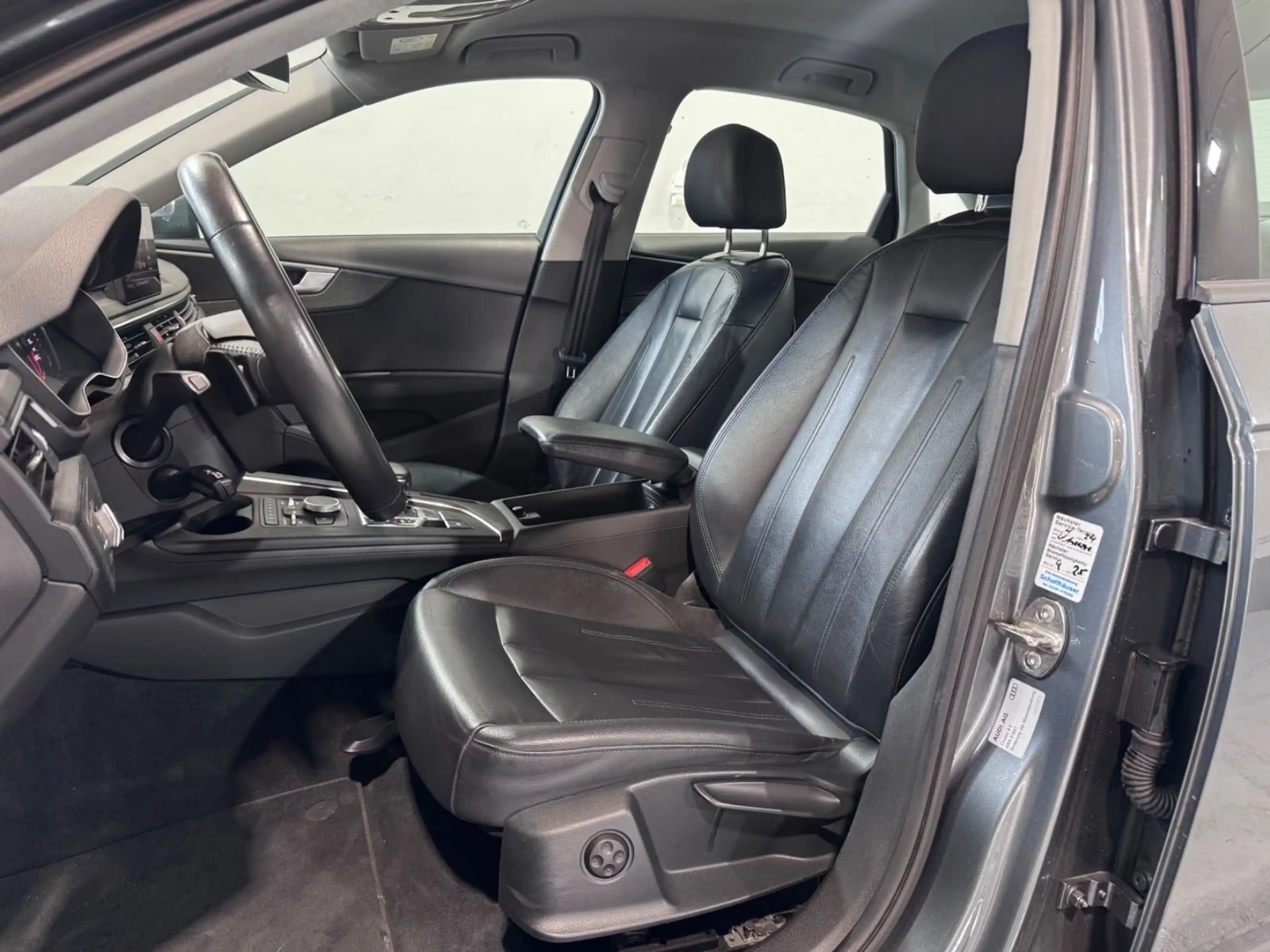 Audi A4 Lim. *Automatik*Vollleder*Navi*BiXenon*ACC* — photo 6