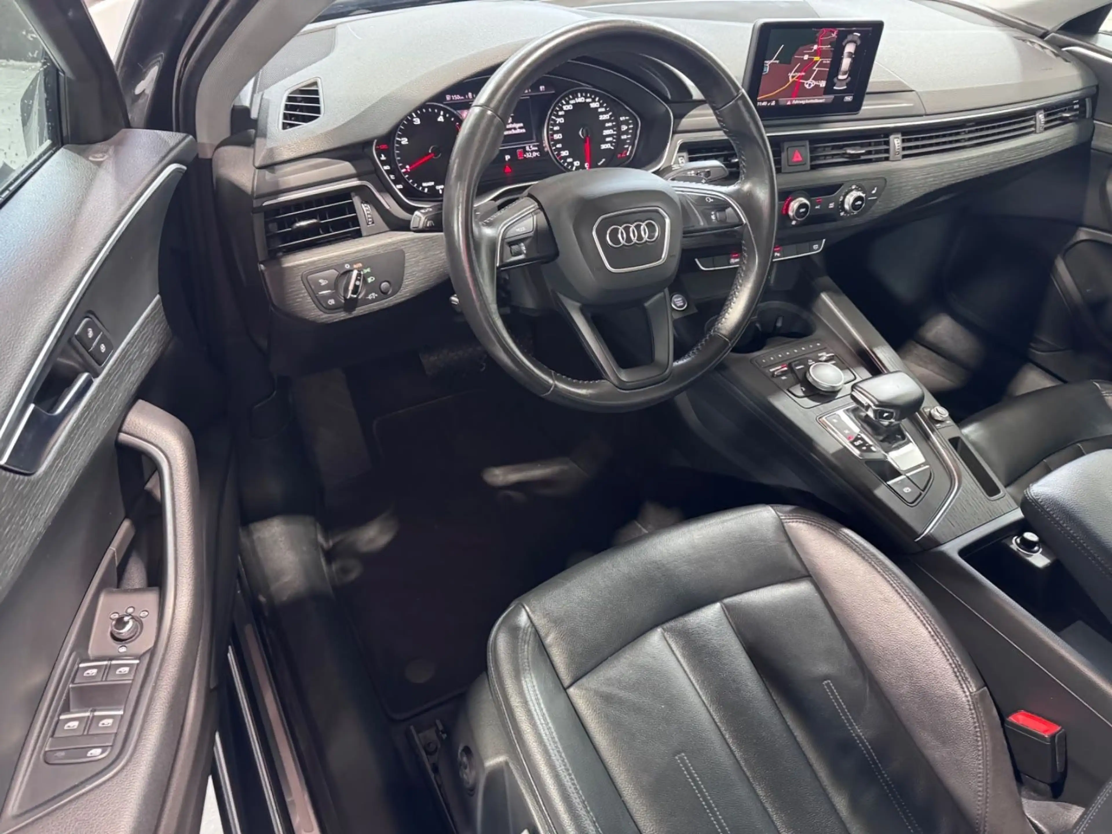 Audi A4 Lim. *Automatik*Vollleder*Navi*BiXenon*ACC* — photo 3