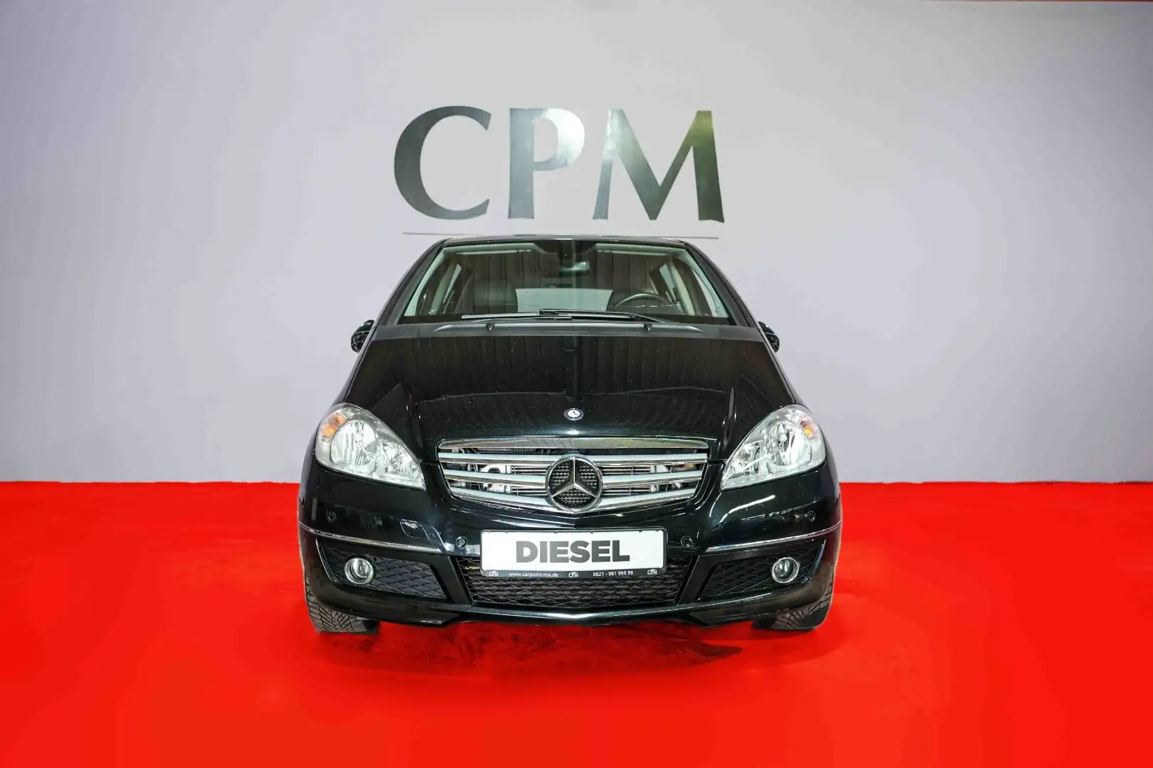 Mercedes-Benz A 180 CDI AVANTGARDE *AUTOMATIK* PDC SHZ TEMP. Schwarz - 2
