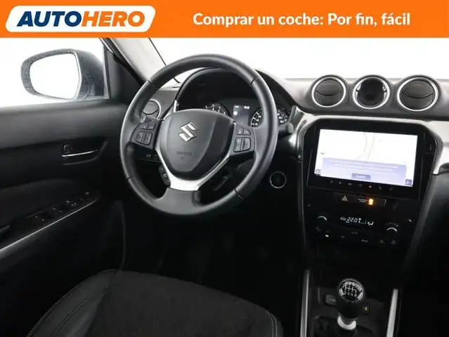 Suzuki Vitara view 14