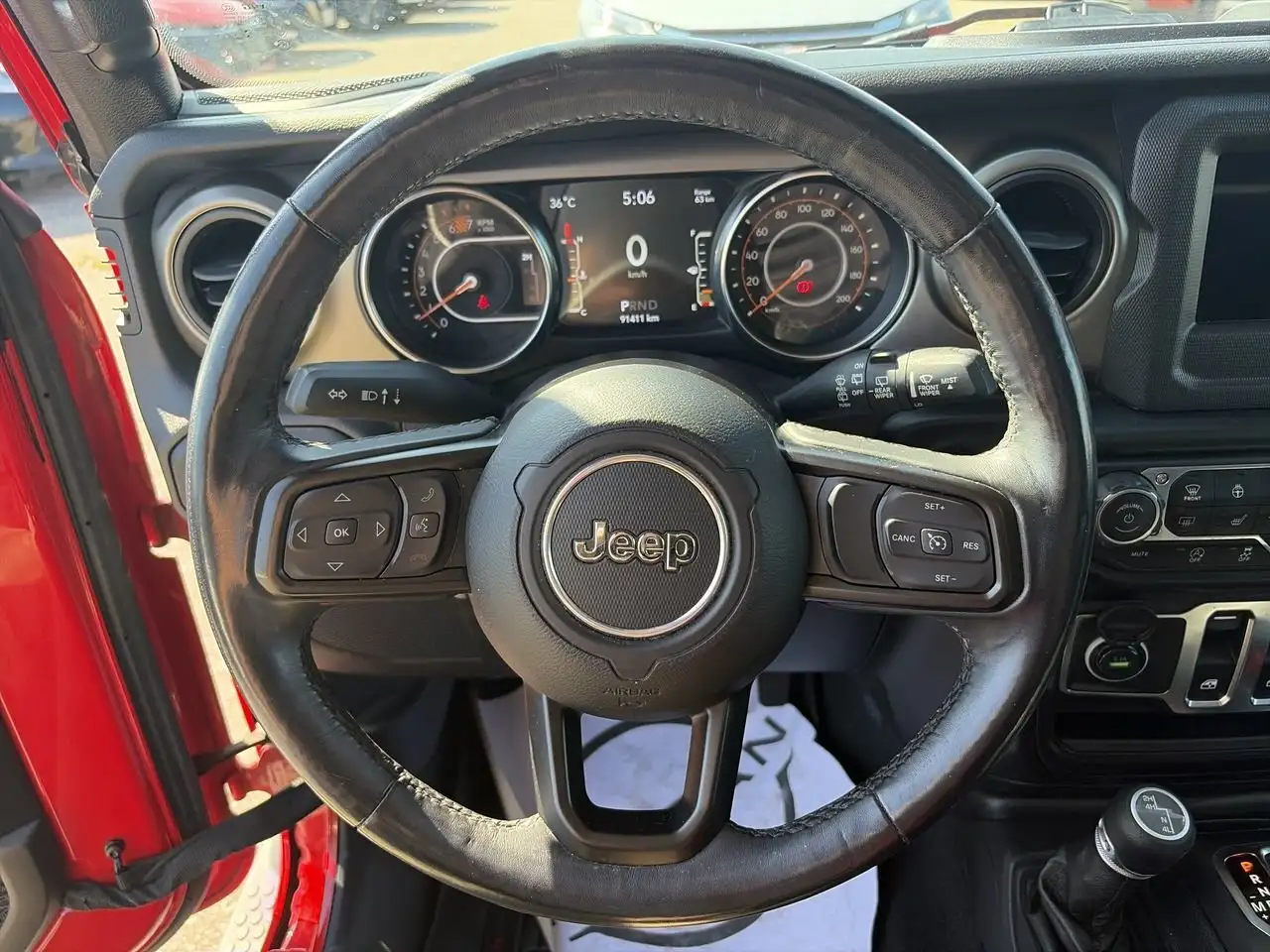 Jeep Wrangler photo Jeep Wrangler