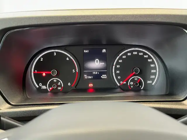 Volkswagen Caddy view 12