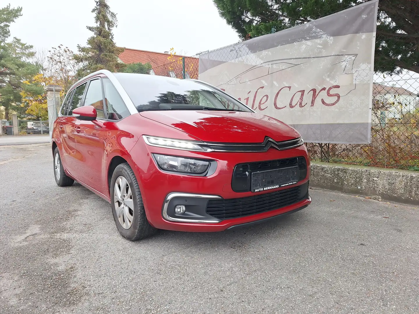 Citroen Grand C4 Picasso Grand C4 Picasso BlueHDI 120 S&S EAT6 Feel Edition Rot - 1