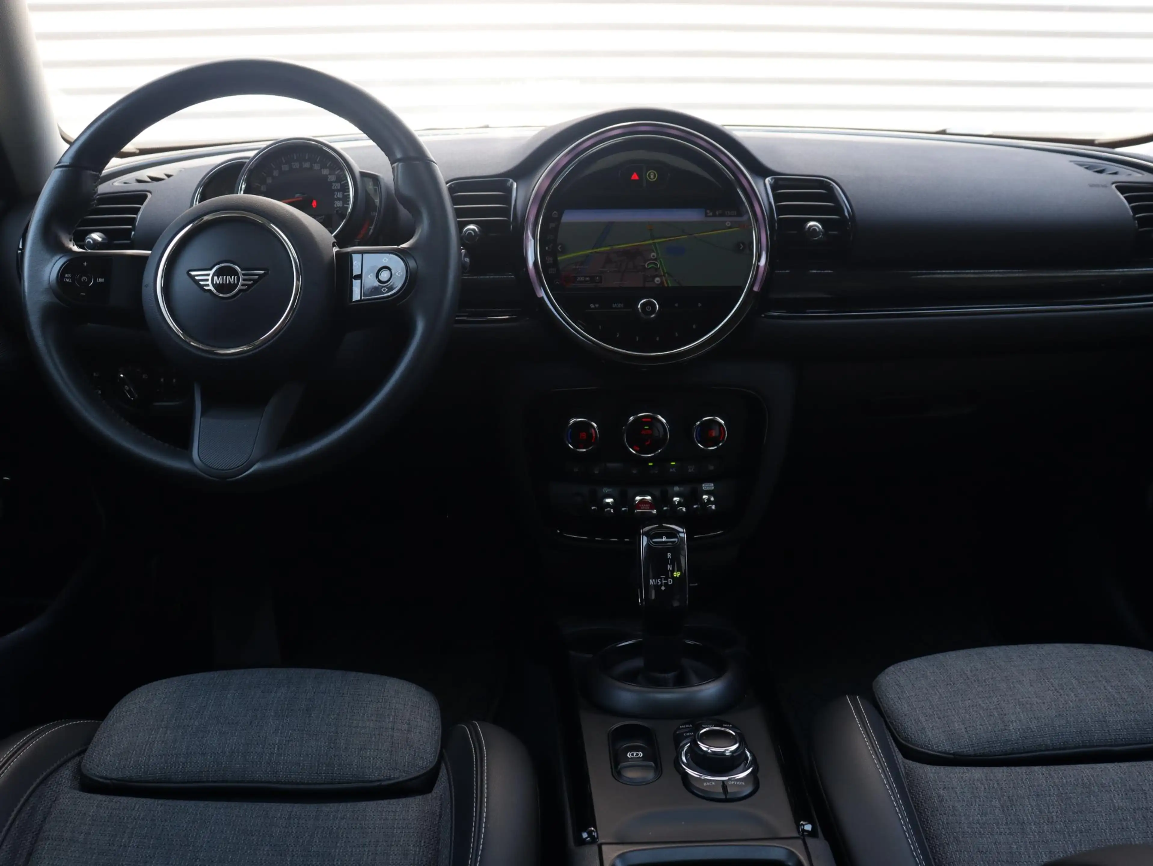 MINI Cooper Clubman | Classic + Panodak + Apple Carplay + Verwarmbare — photo 11