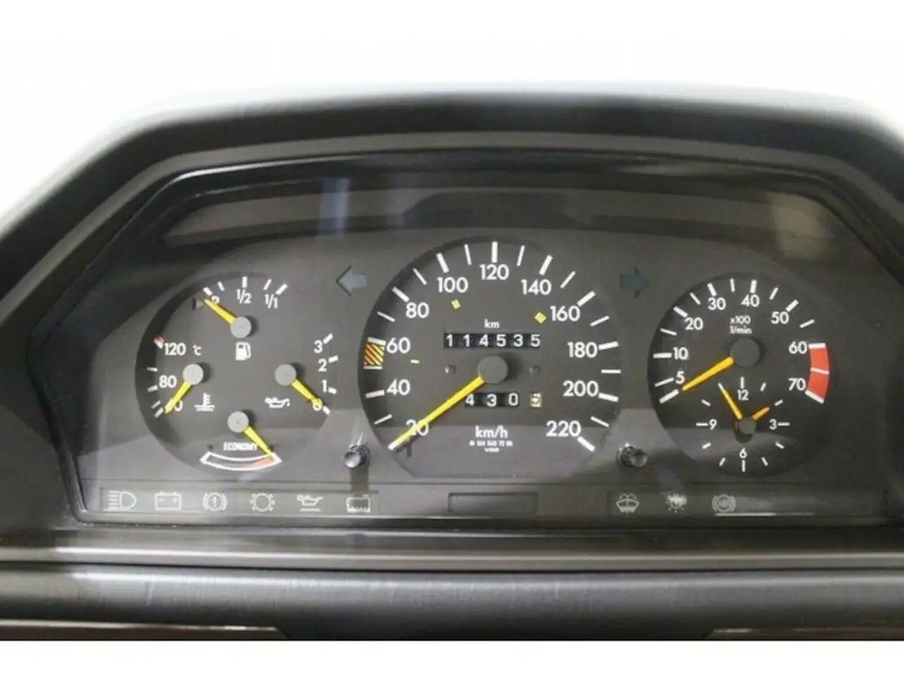 Mercedes-Benz 200 E W124 Scheckheft- Original Zustand, foto 11