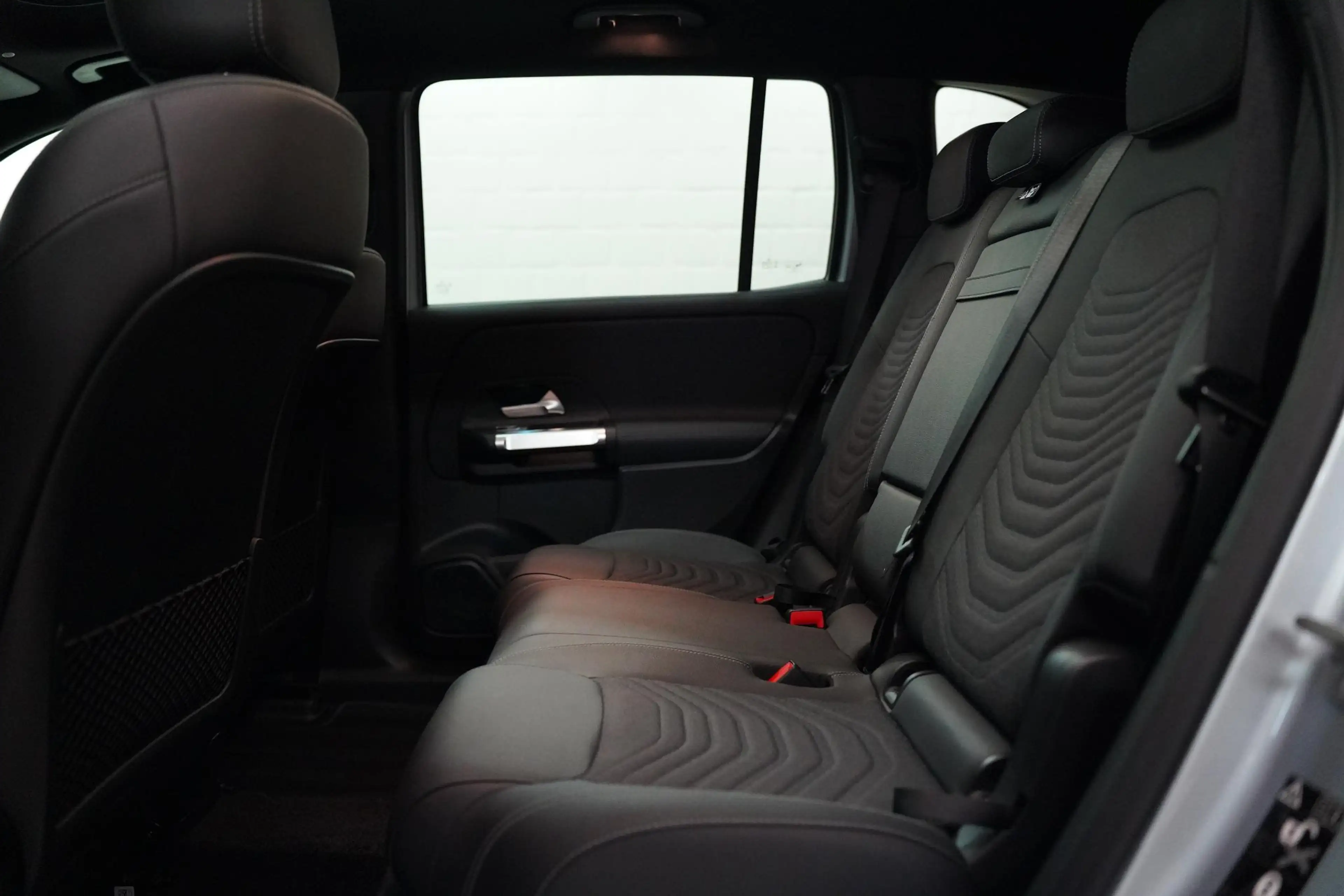 Mercedes-Benz EQB 250 EQB 250+ Business Line | Pano — photo 12