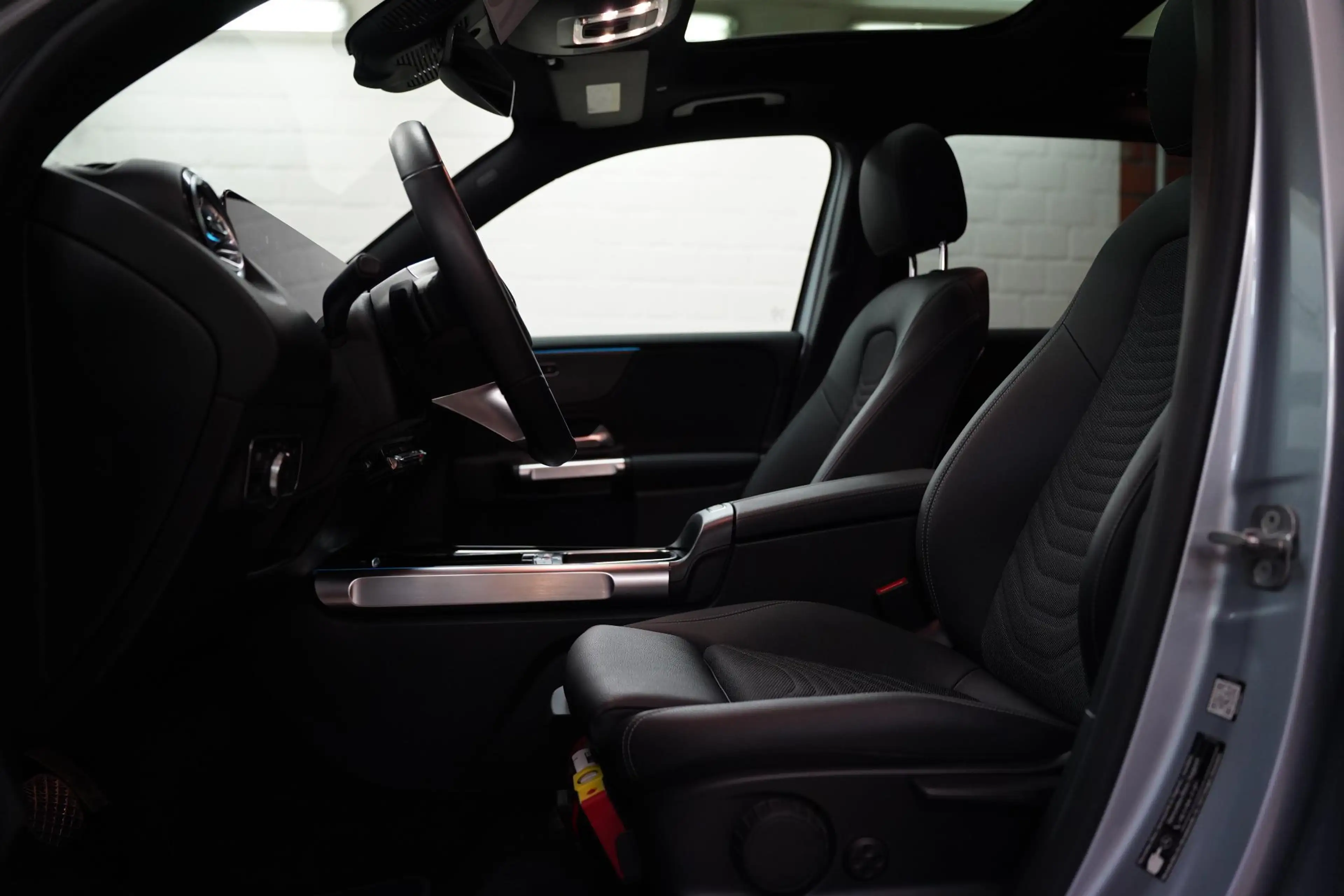 Mercedes-Benz EQB 250 EQB 250+ Business Line | Pano — photo 13