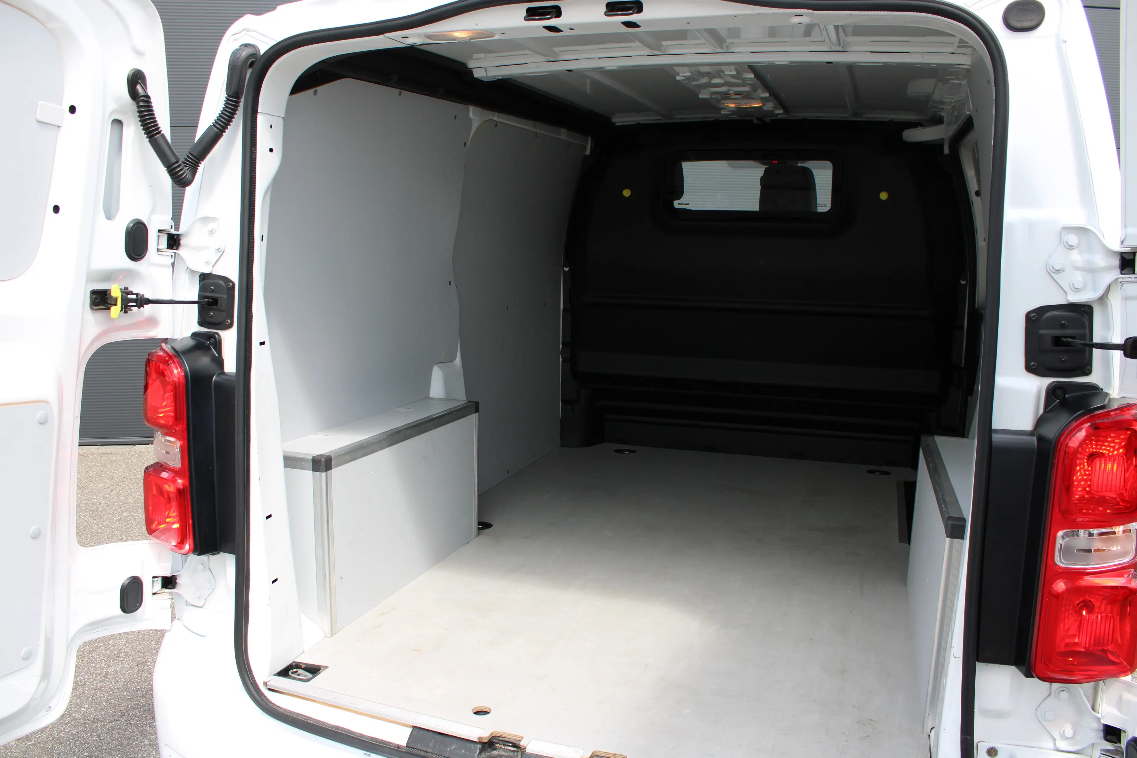 Citroen Jumpy 2.0 BlueHDI 120 M Driver | Navigatie | Camera | 3- — photo 15
