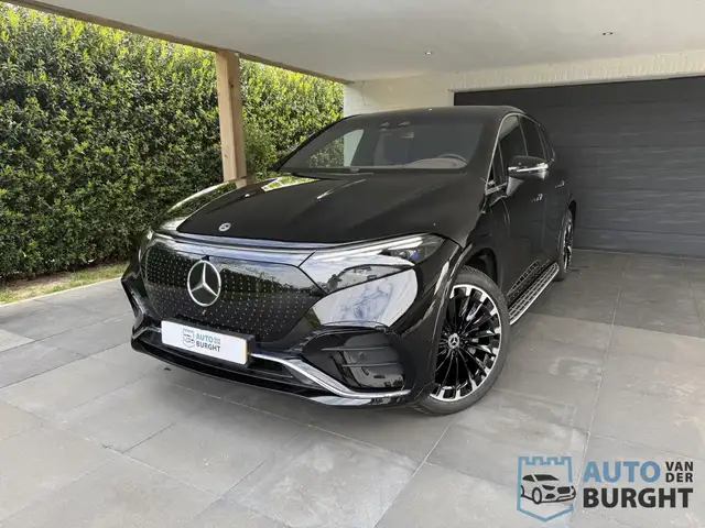 Mercedes-Benz EQS SUV 580 4MATIC AMG 7p Business Class 22"