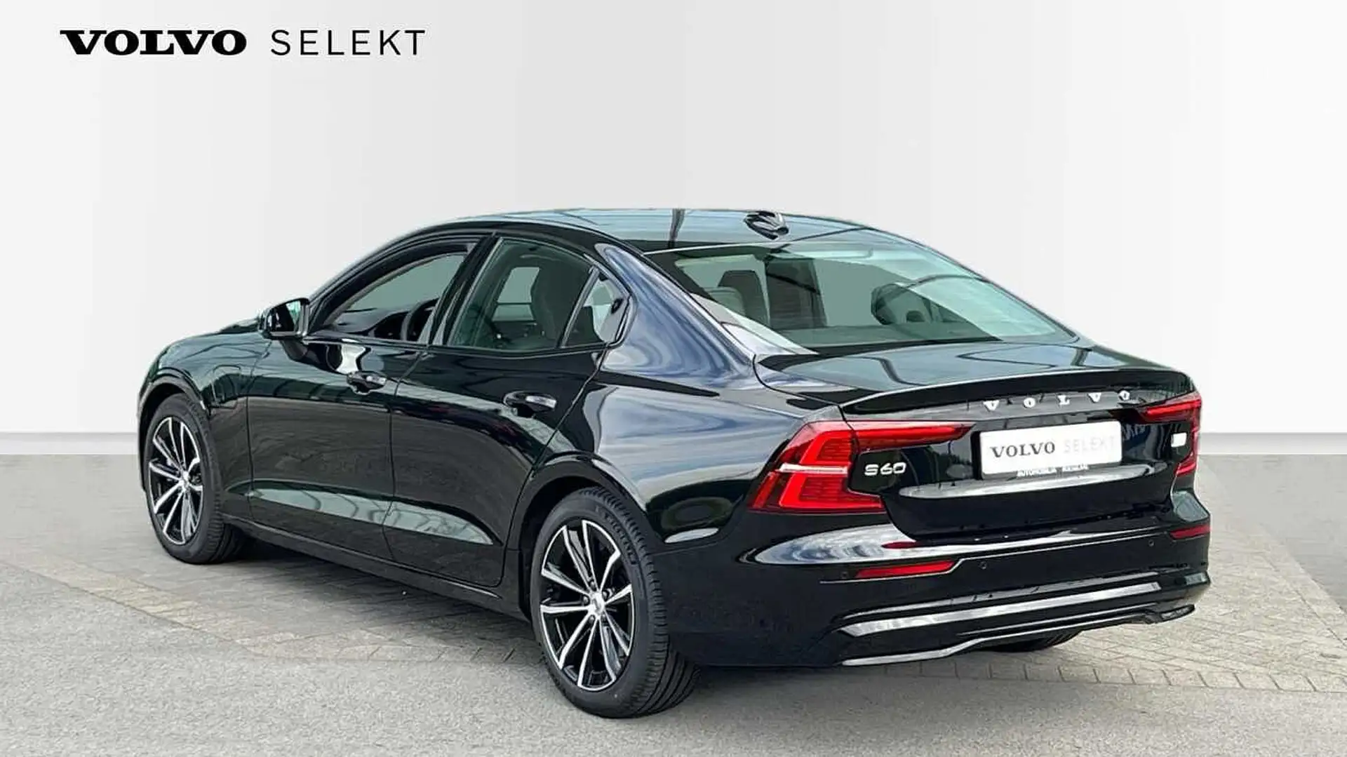 Volvo S60 Plus Dark T8 | Adaptieve Cruise Control, Dodehoeks Noir - 2
