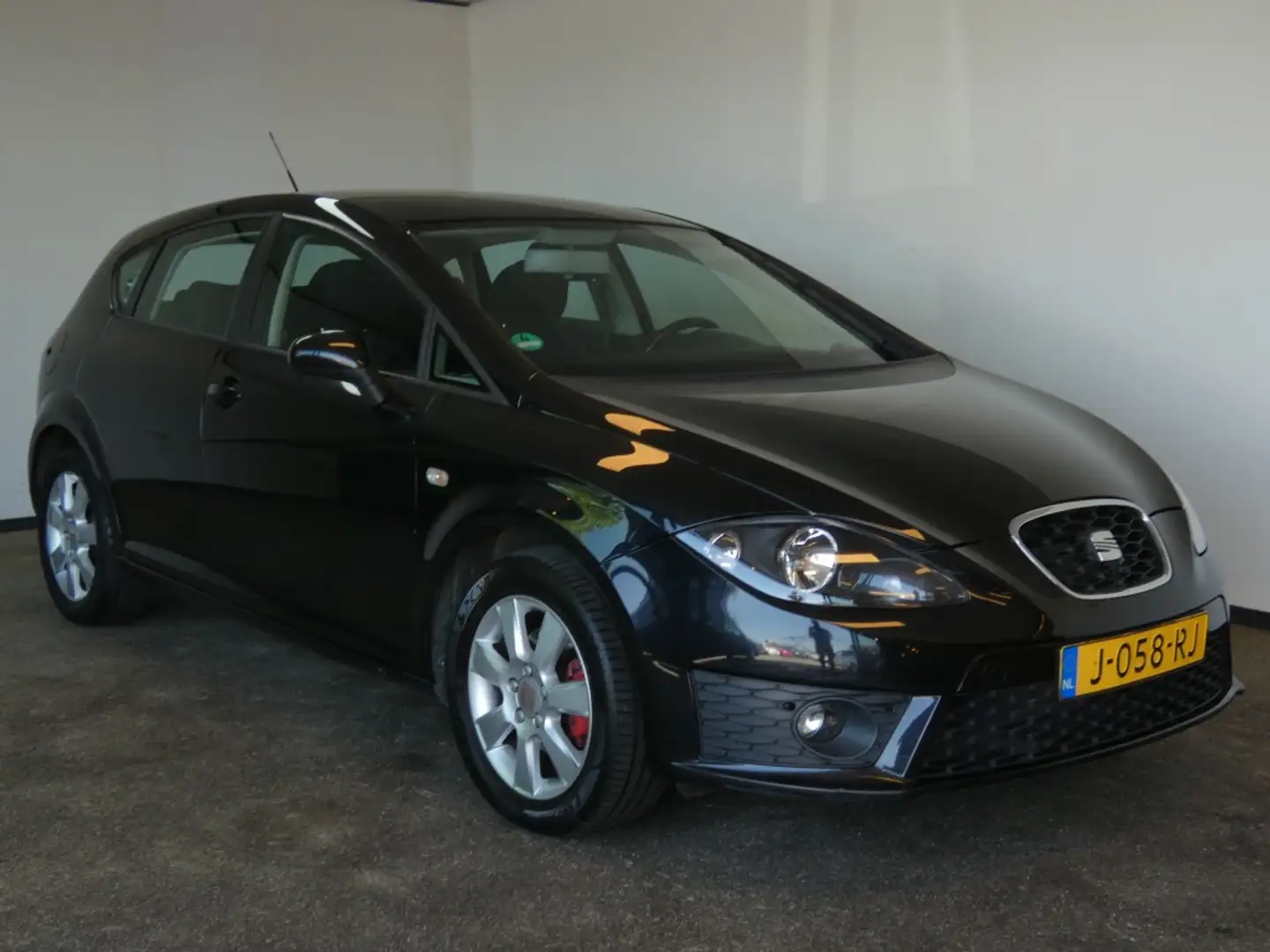 SEAT Leon 1.4 TSI Reference Nero - 2
