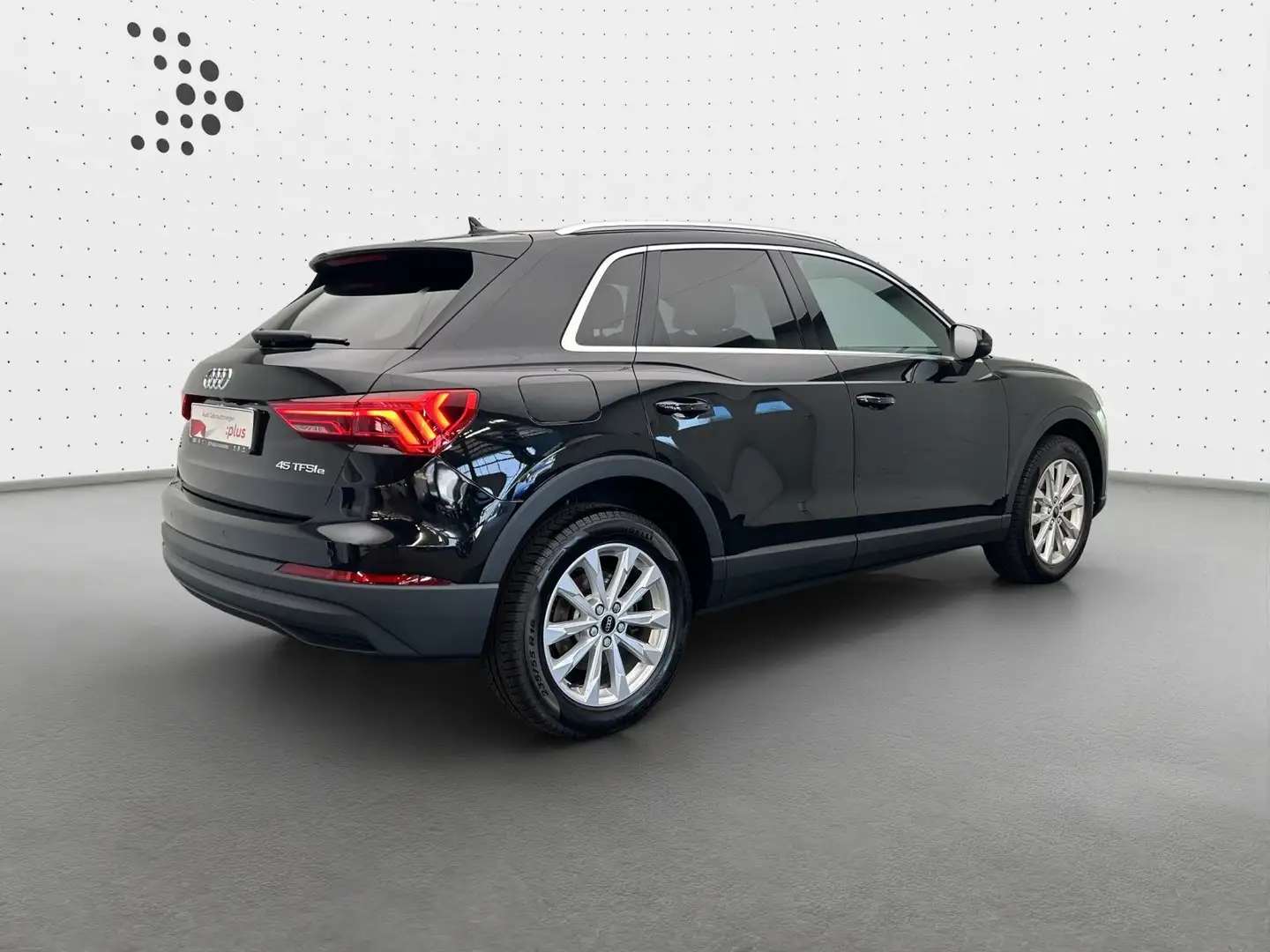 Audi Q3 45 TFSIe S line S tro*LED*Virtual*Navi+*Sport Schwarz - 2