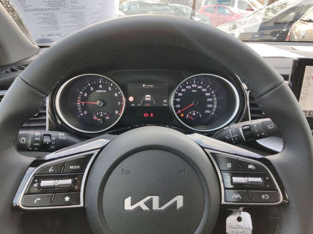 Kia XCeed