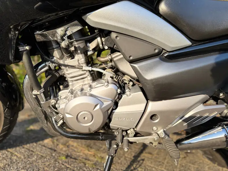 Suzuki Inazuma 250 - foto 5