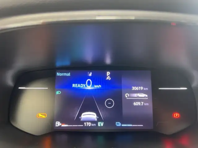 Renault Clio view 13