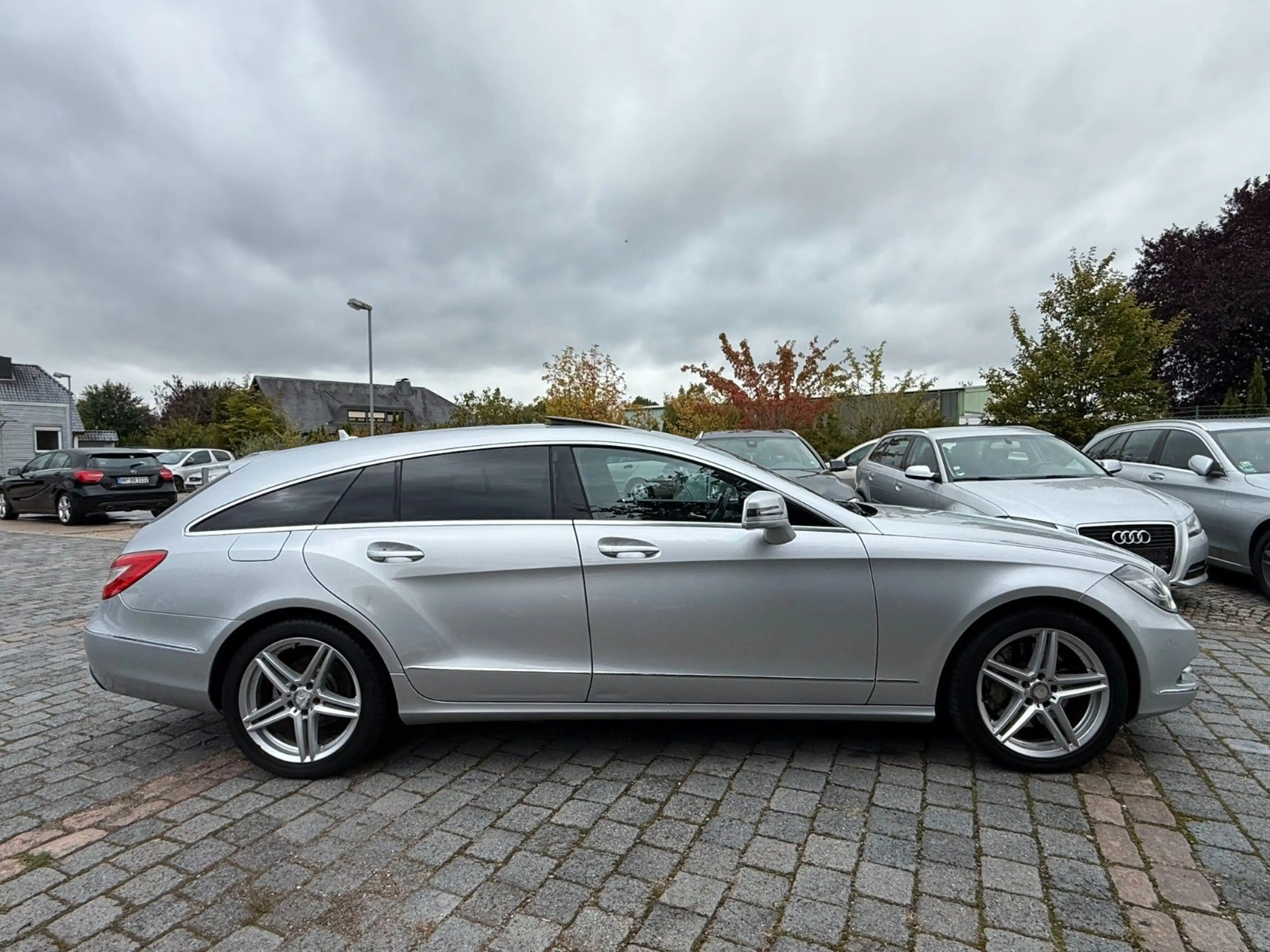 Mercedes-Benz CLS 350 CGI BlueEfficiency — photo 5